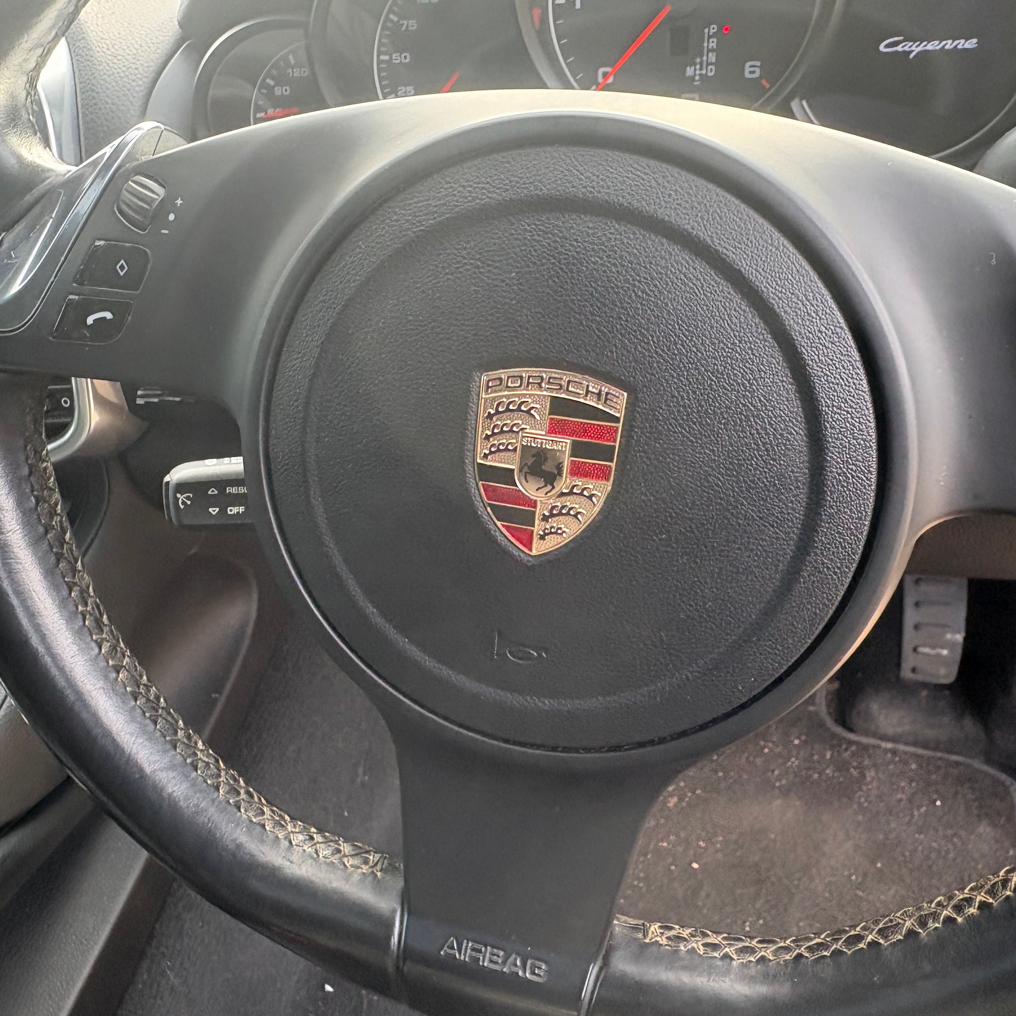 PORSCHE  CAYENNE S 958 Airbag Kit + 4 Seat Belts 2010