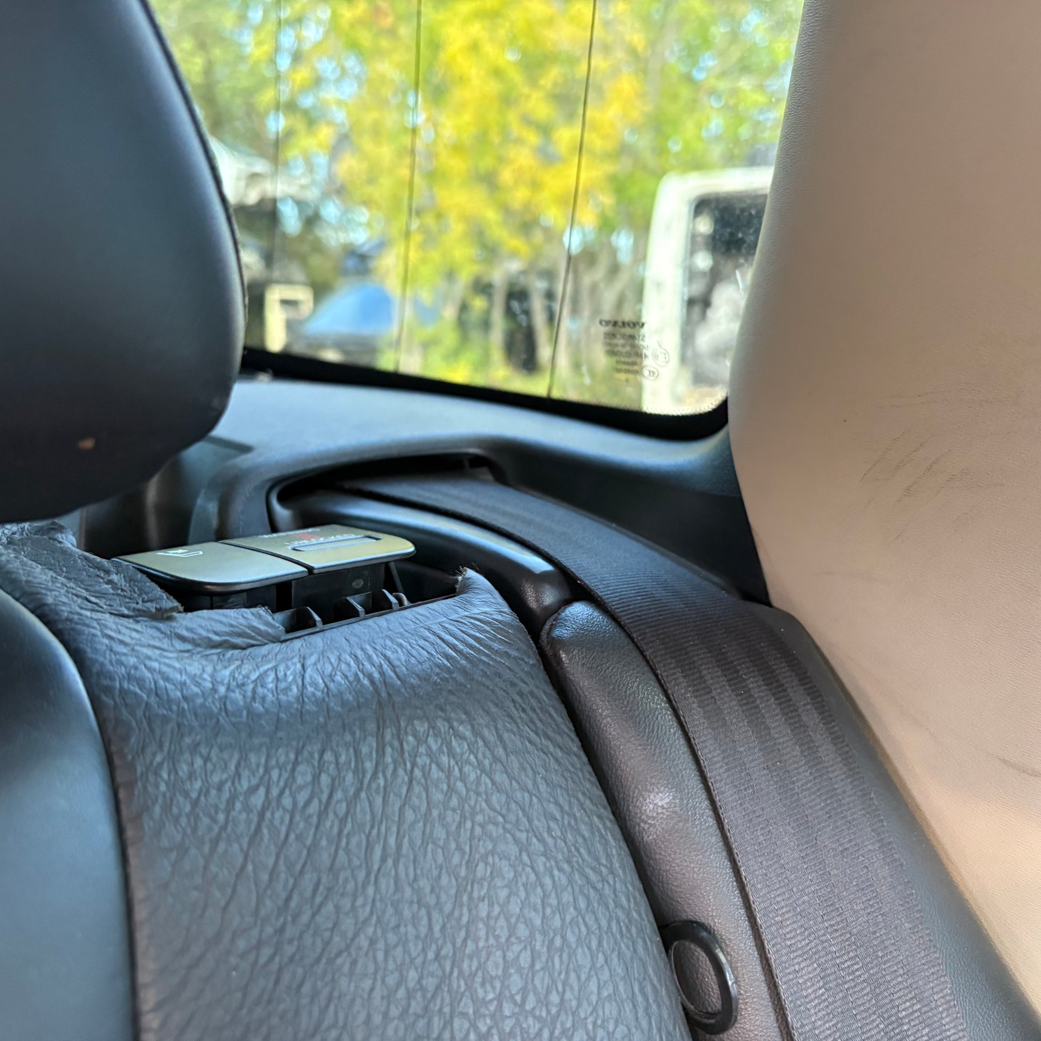VOLVO XC60 Airbag Kit + 4 Seat Belts 2010