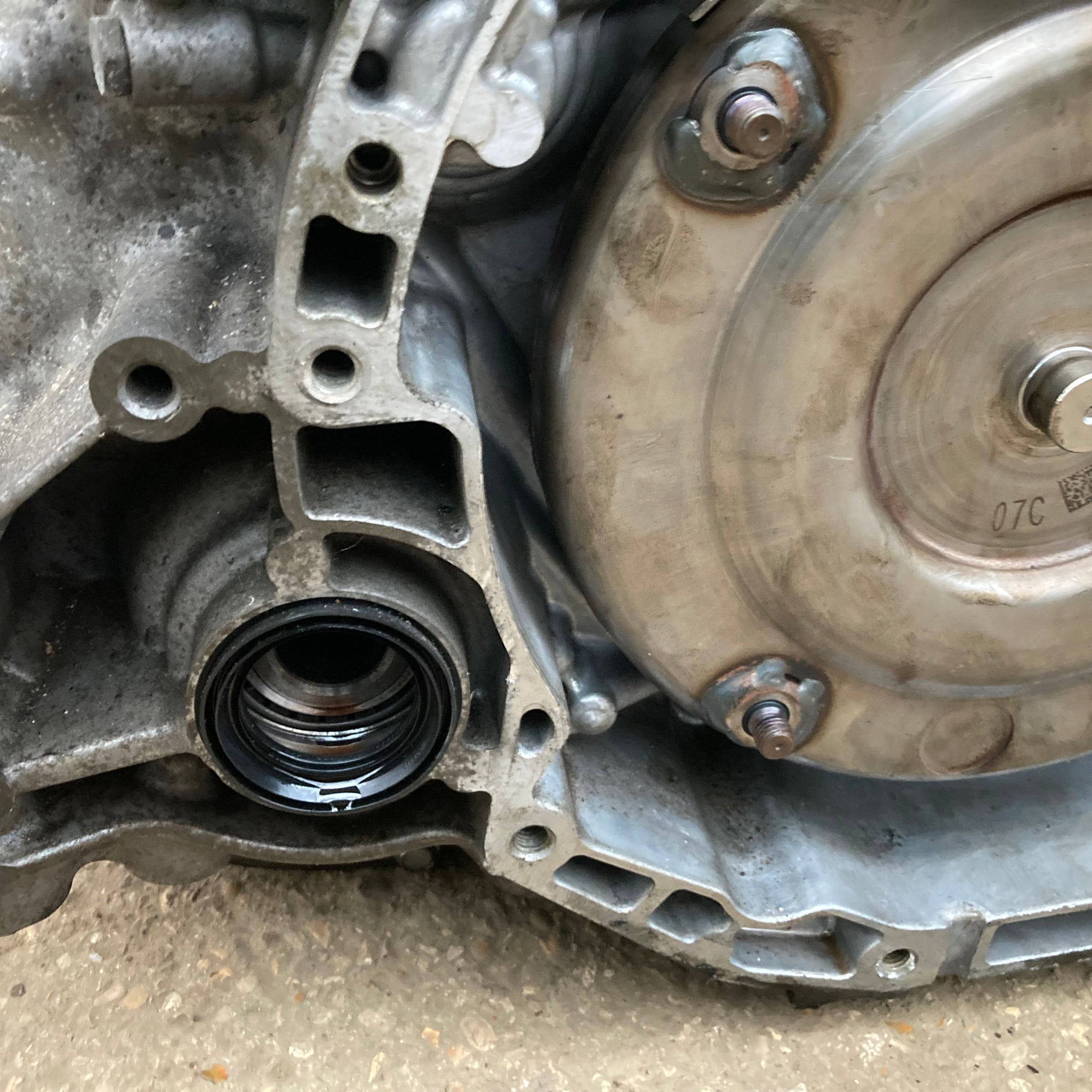 2014 NISSAN JUKE F15 AUTOMATIC CVT GEARBOX TORQUE CONVERTER SPARES OR REPAIR