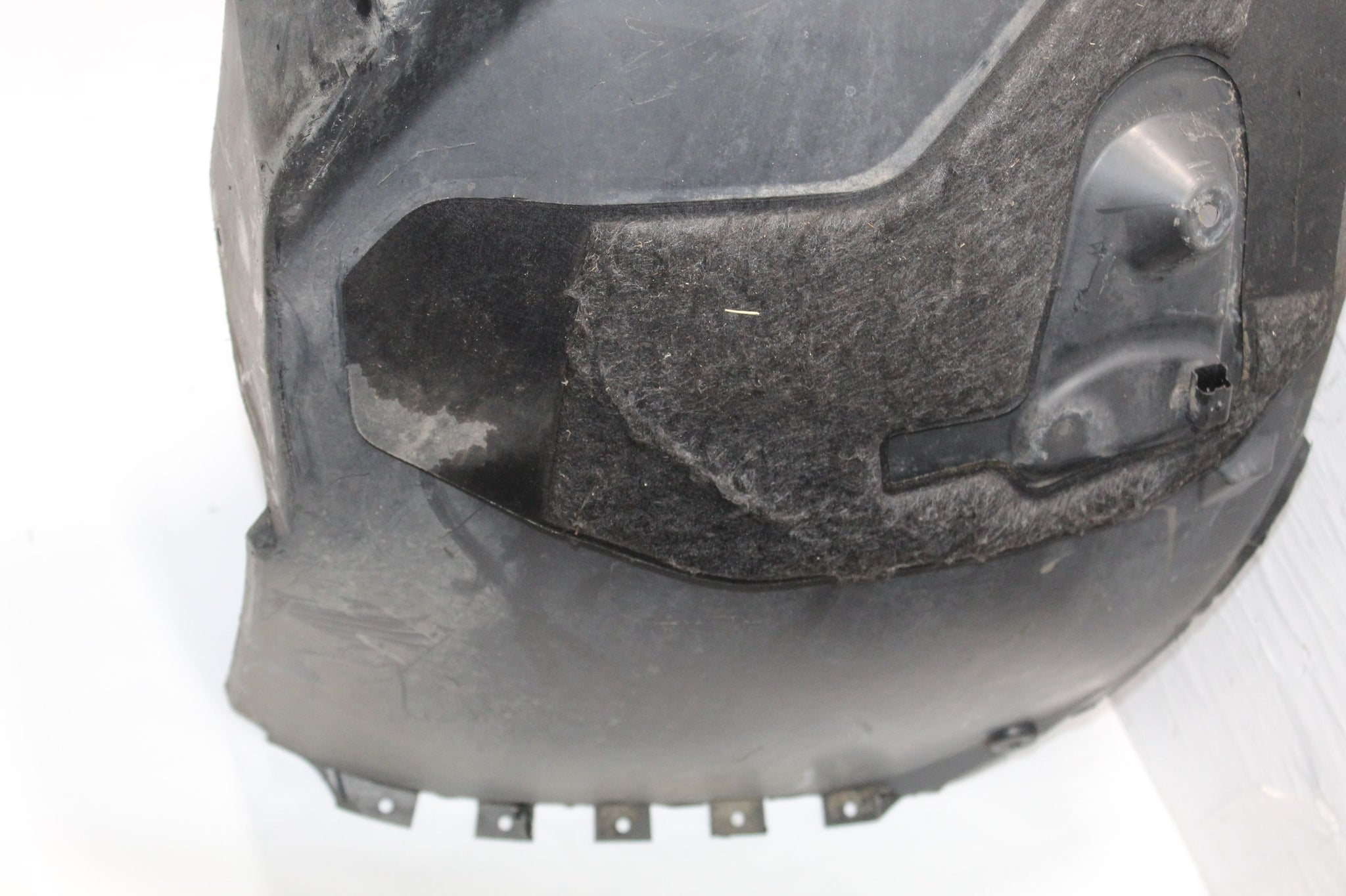 2011 RANGE ROVER VOGUE L322 Left side Front Splash Guard