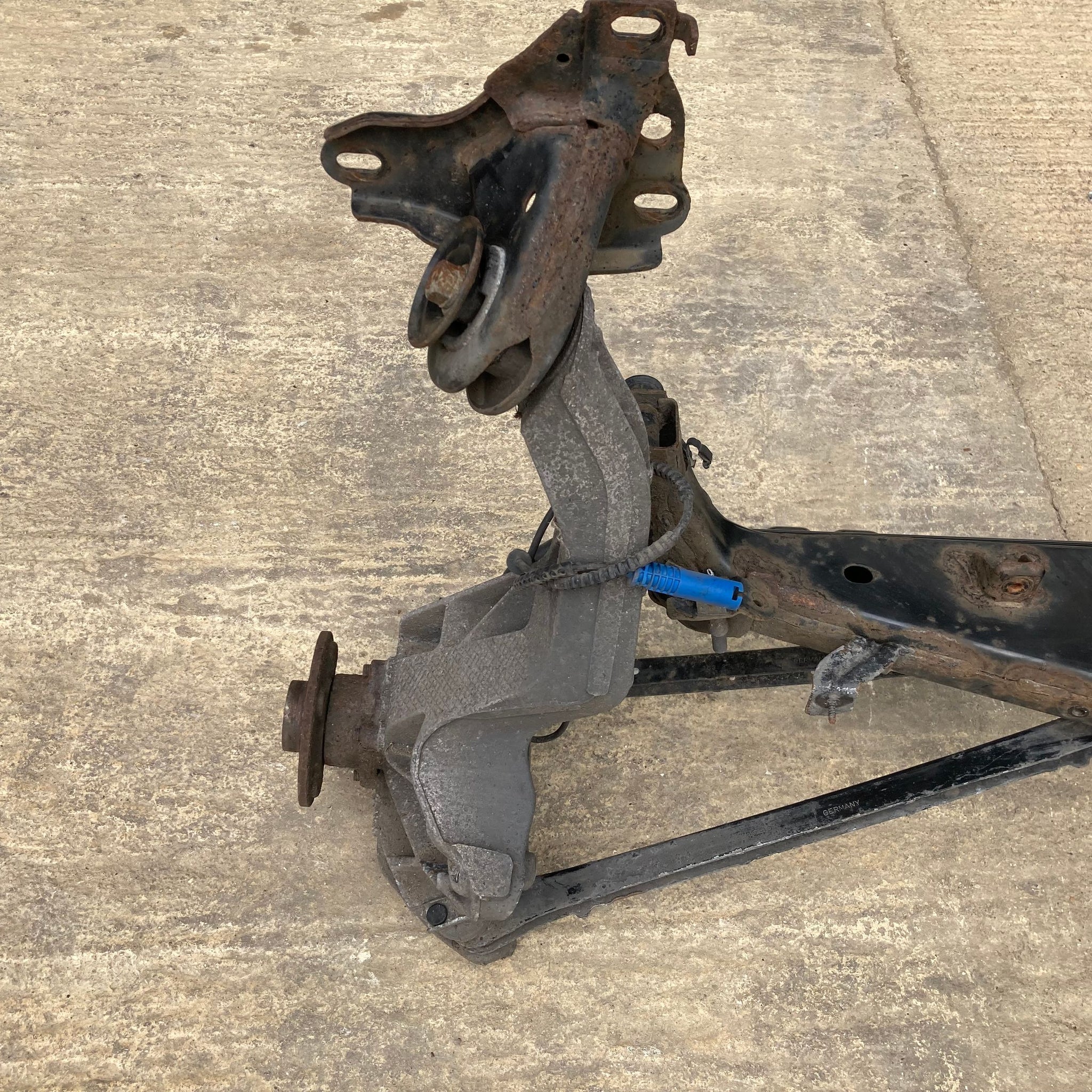 2015 MINI COOPER R58 1.6 REAR AXLE