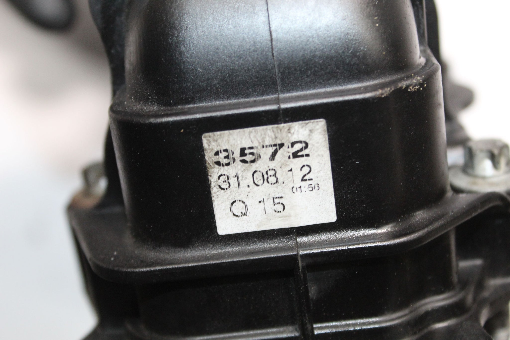 2012 MERCEDES B CLASS W246 1.8 Intake Manifold