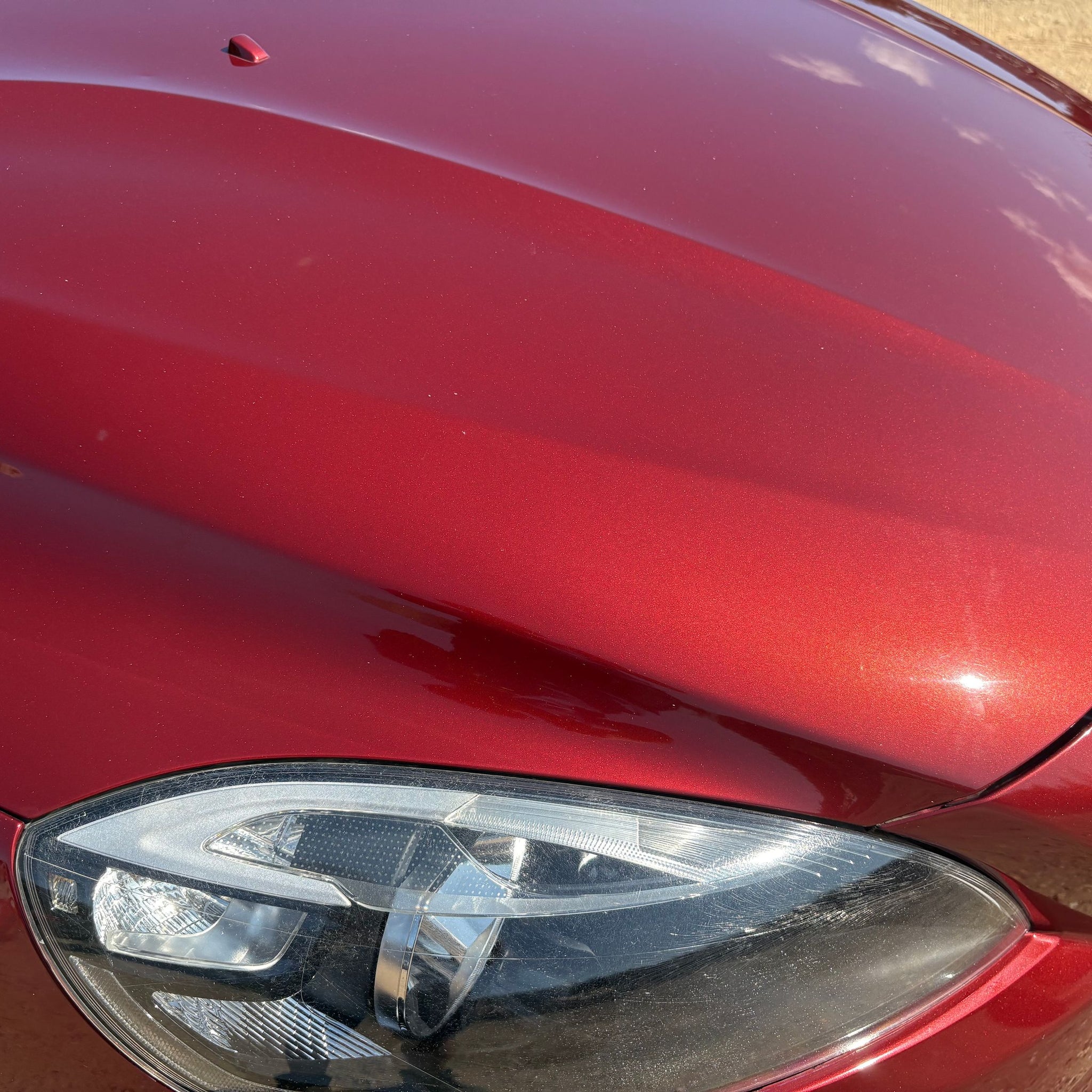 2013 VOLVO V40 BONNET 702-46 RED