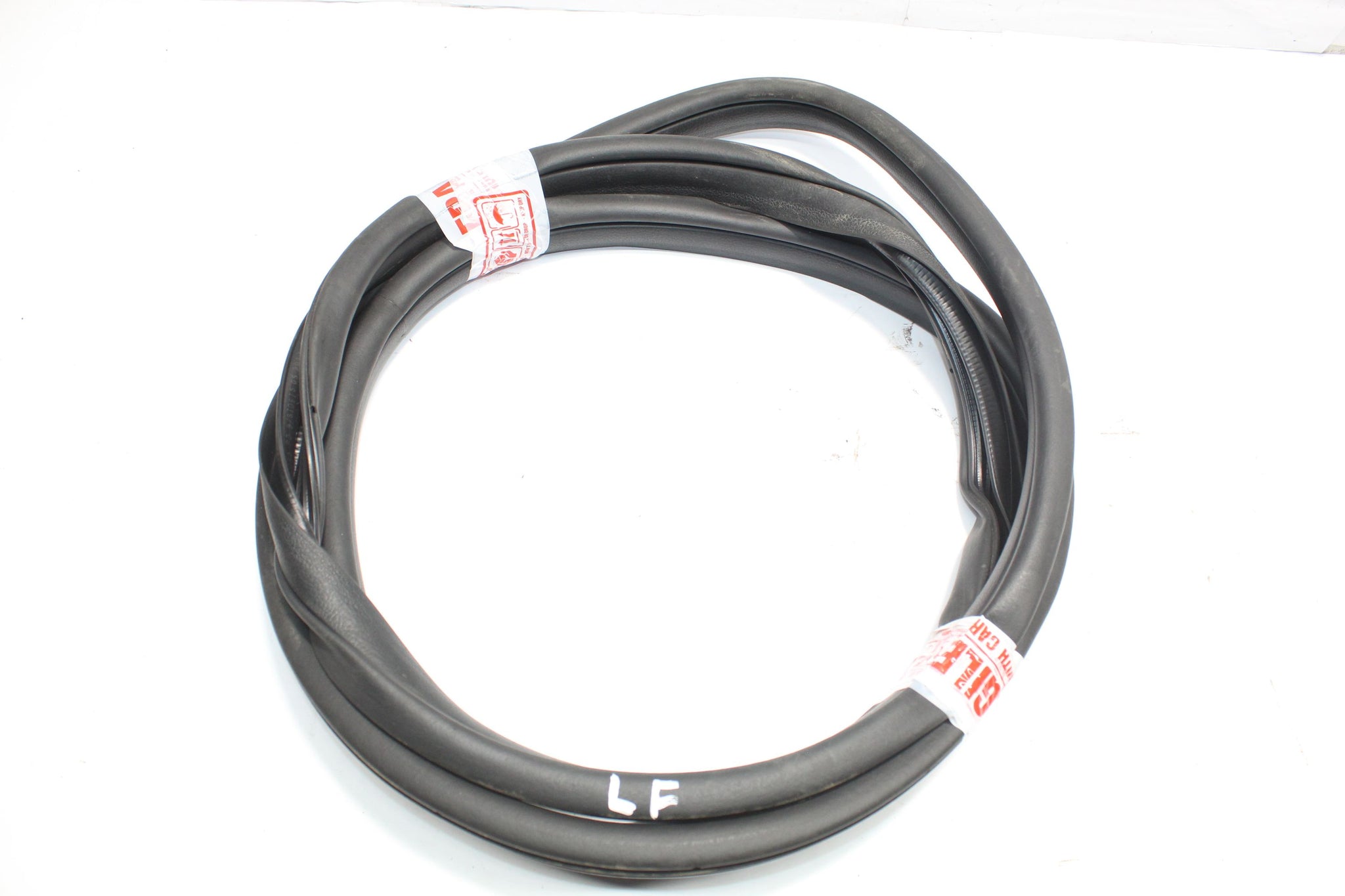 2017 HYUNDAI I30 MK3 Left side Front Door Seal Rubber