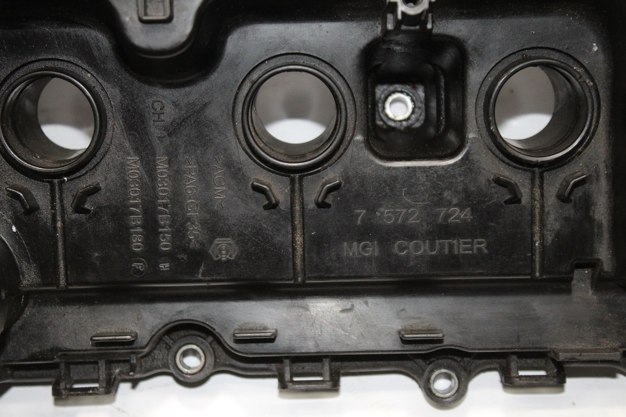 2015 MINI COOPER R58 1.6 Engine Rocker Cover 7572724