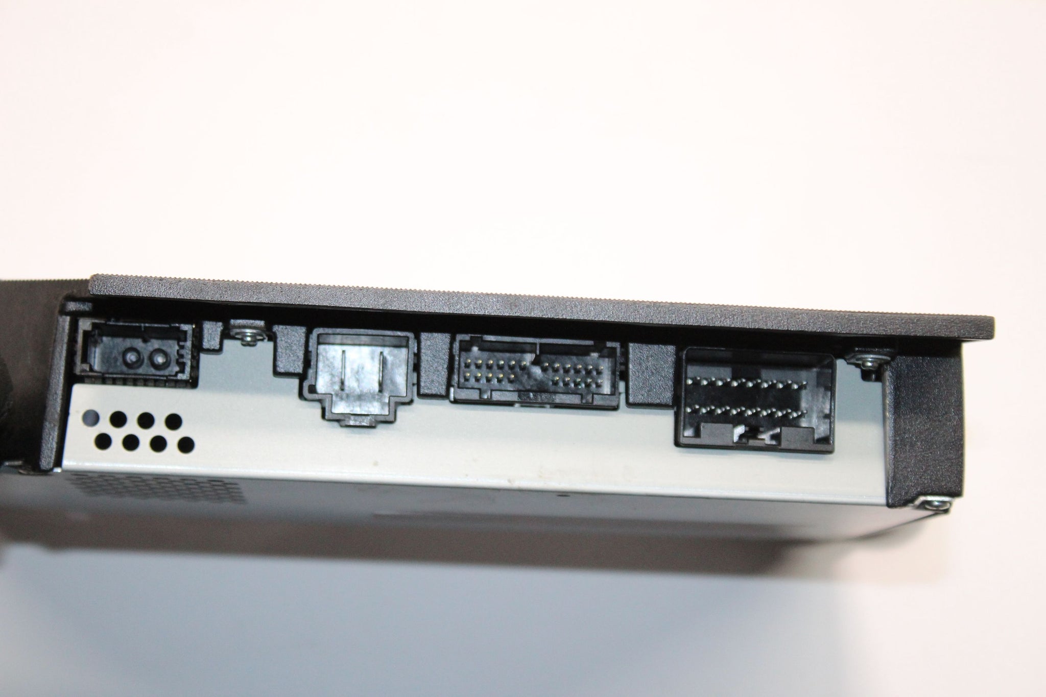 2015 VOLVO XC90 MK2 Sound Amplifier 31350421