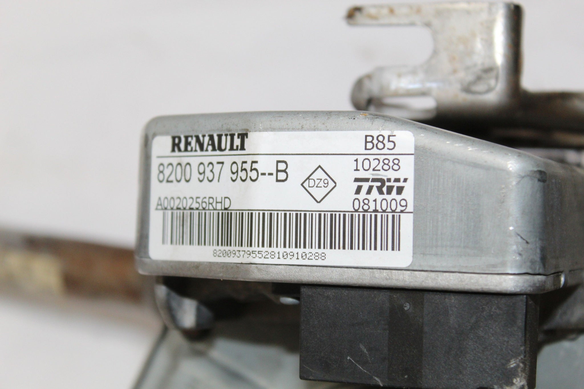 2009 RENAULT CLIO 1.2 Steering Column Key Barrel Key 8200937955