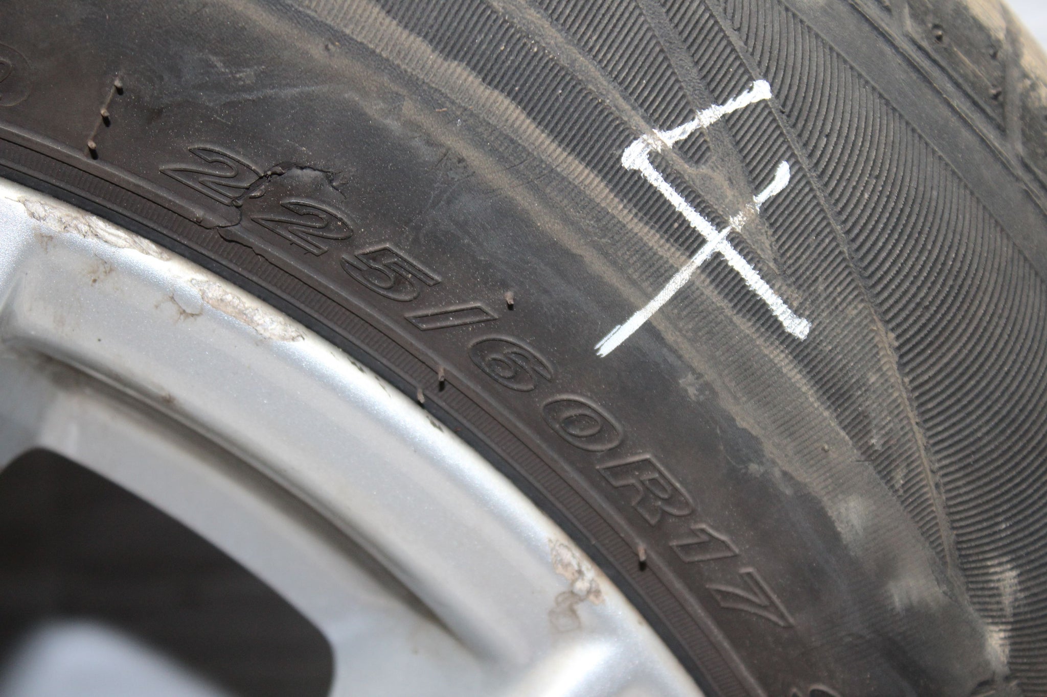 2012 BMW X3 F25 Alloy Wheel with Tyre 225 / 60 R17 5.5MM