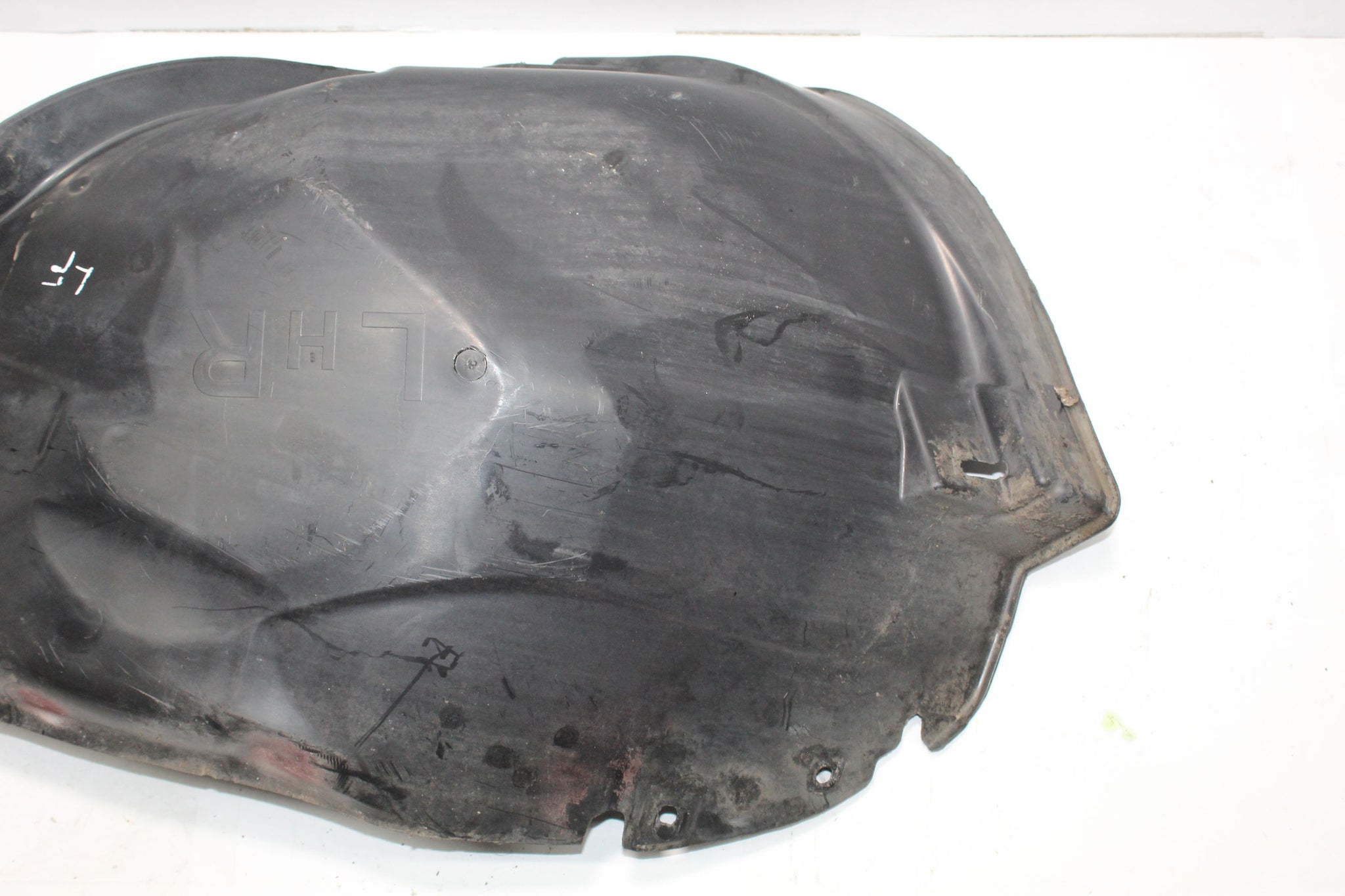 2015 RANGE ROVER EVOQUE Left side Front Splash Guard