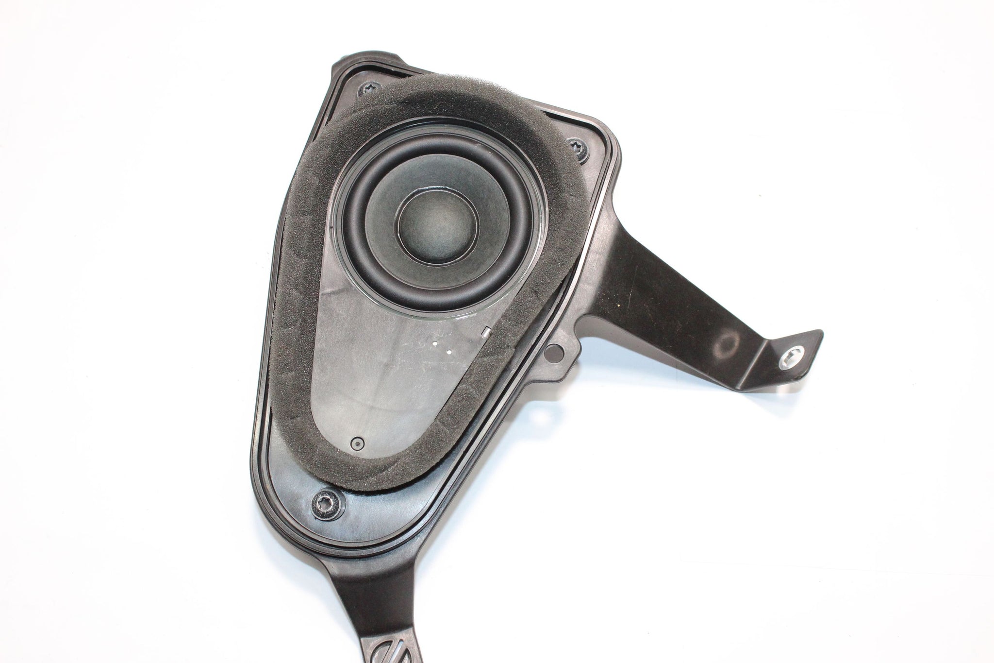 2015 VOLVO XC90 MK2 Left side Rear Speaker 31350456