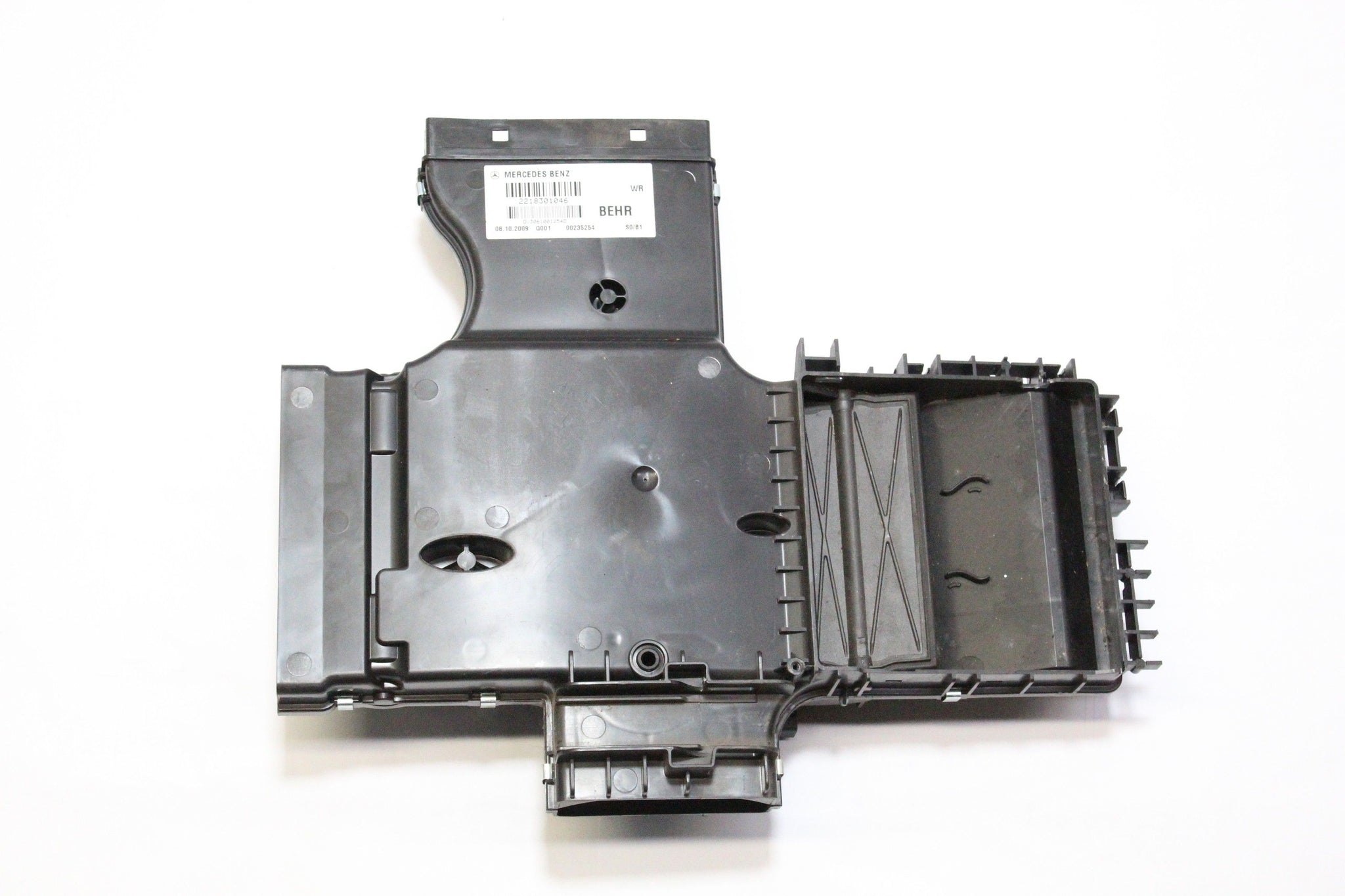2009 MERCEDES S Class W221 3.0 Under Seat AC Heater Vent Duct 2218301046