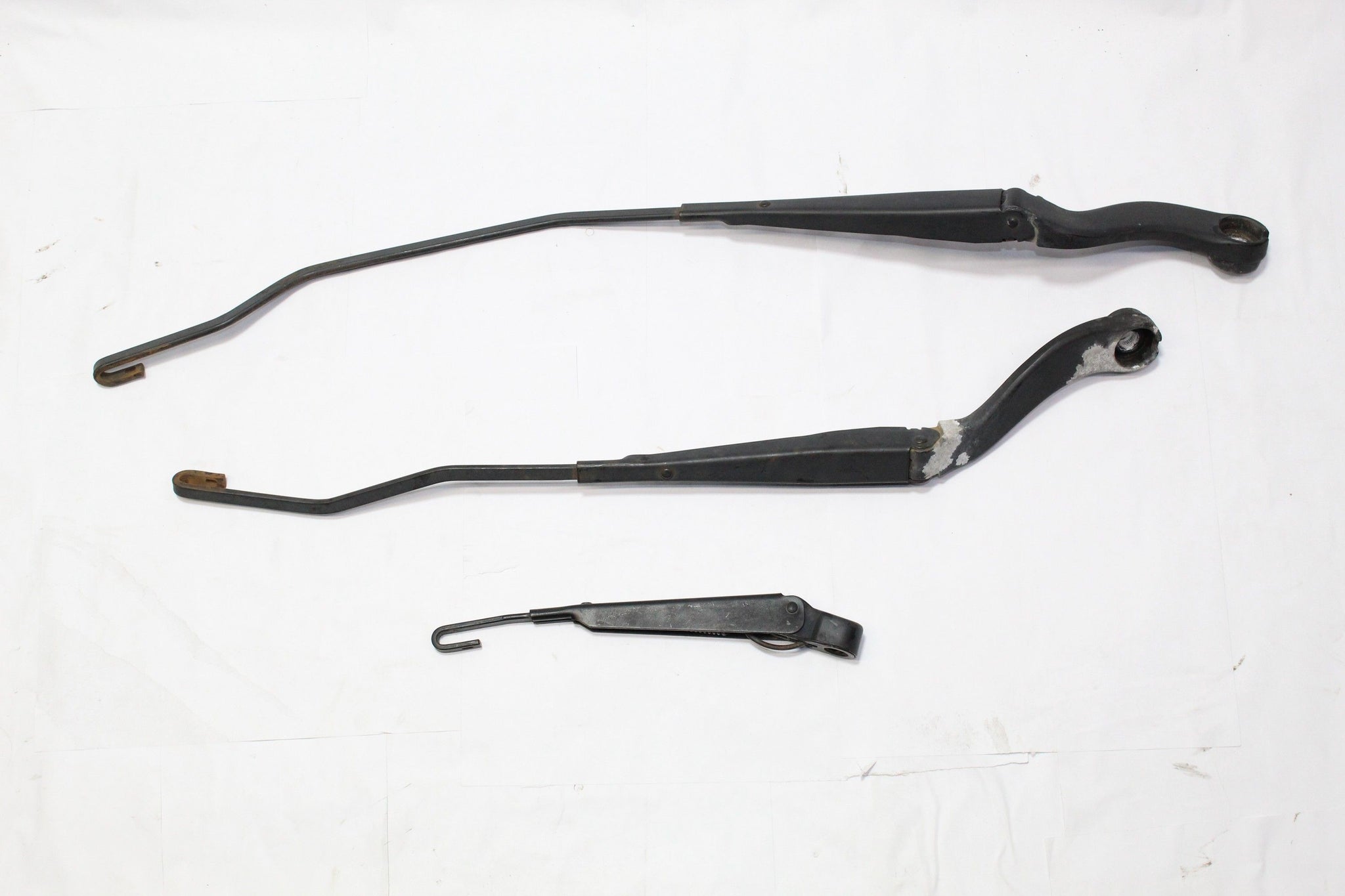 2015 FORD ECOSPORT Front Wiper Arm Pair and Rear Wiper Arm