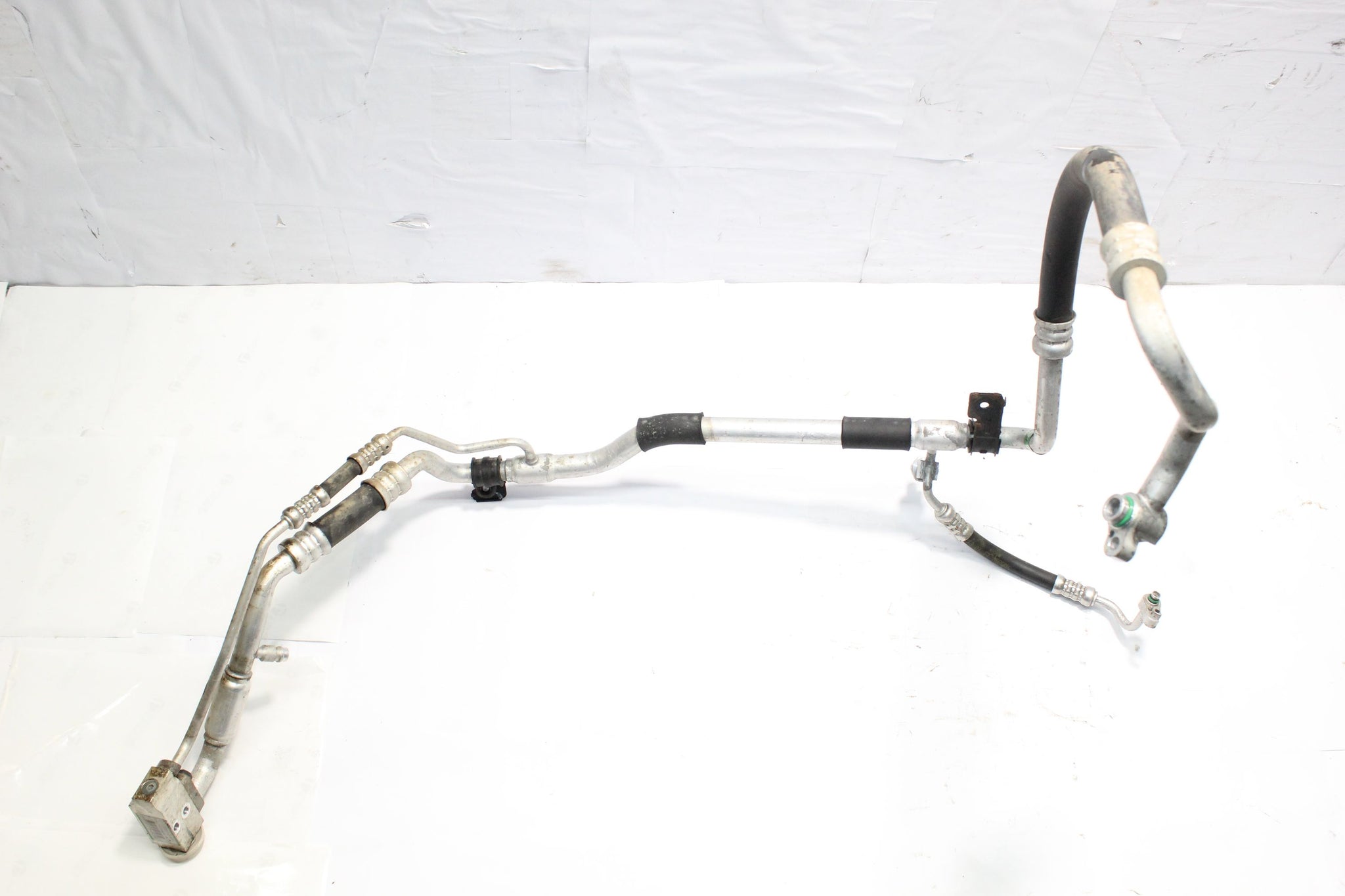 2017 HYUNDAI I30 MK3 1.4 Air Con Pipe 97775-G4350