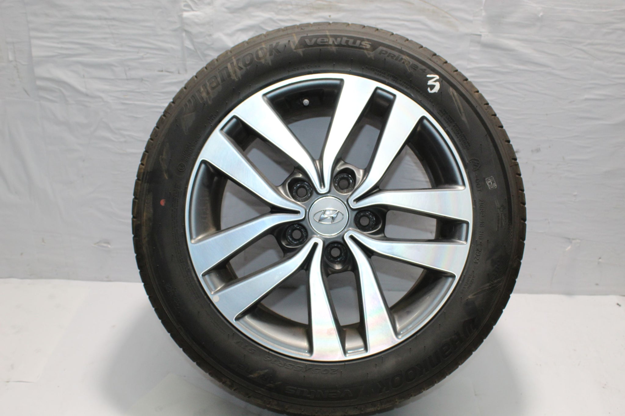 2017 HYUNDAI I30 MK3 Alloy Wheel with Tyre 205 / 55 R16 6.5MM