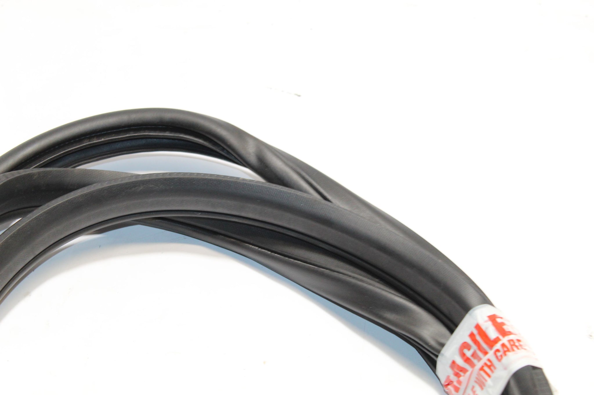 2014 NISSAN JUKE F15 1.2 Left side Rear Door Seal Rubber