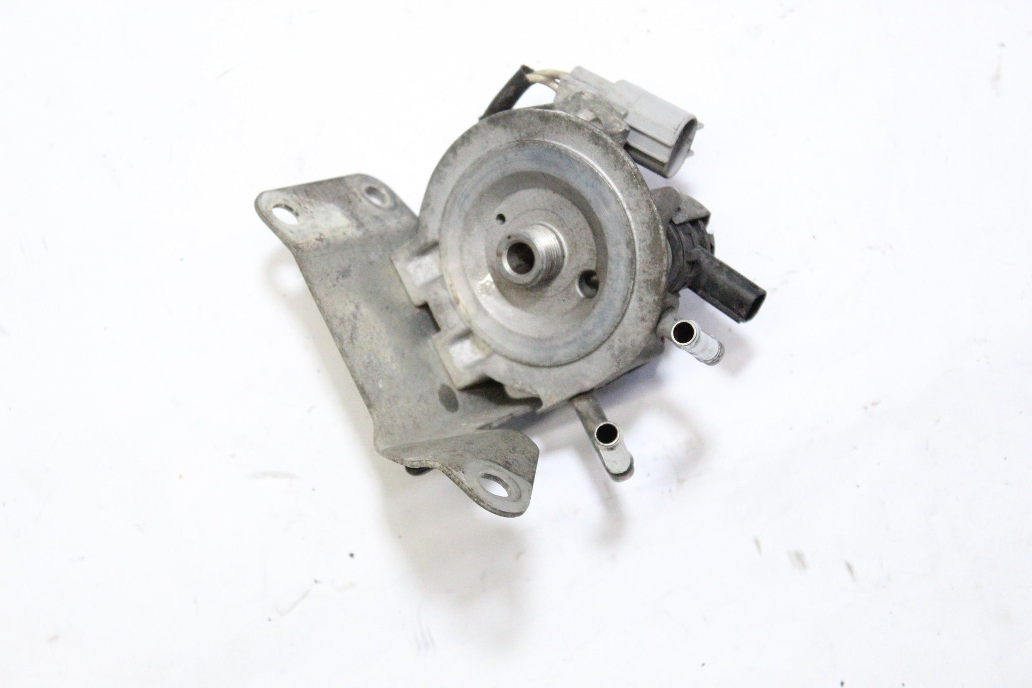 2010 MITSUBISHI ASX 1.8 Diesel Fuel Filter Housing