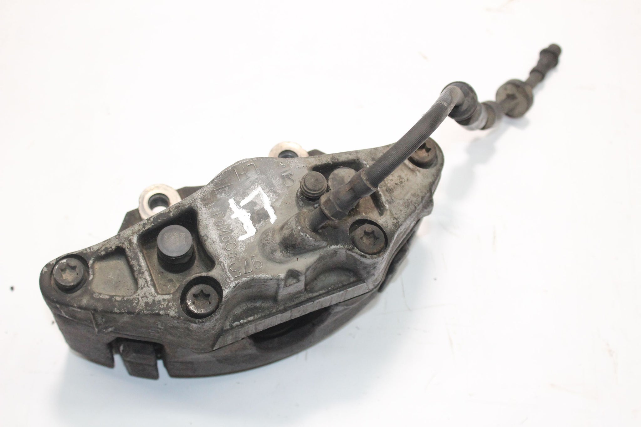 2013 VOLVO V40 2.0 LEFT SIDE FRONT BRAKE CALIPER