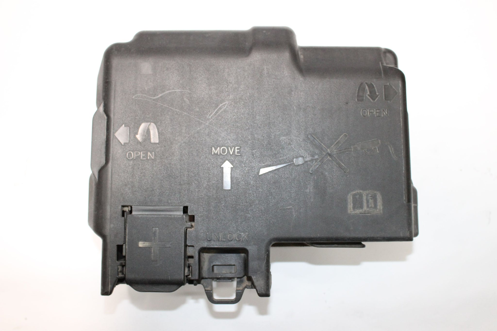 2019 VAUXHALL CORSA E 1.4 Battery Terminal Fuse Box 13491092