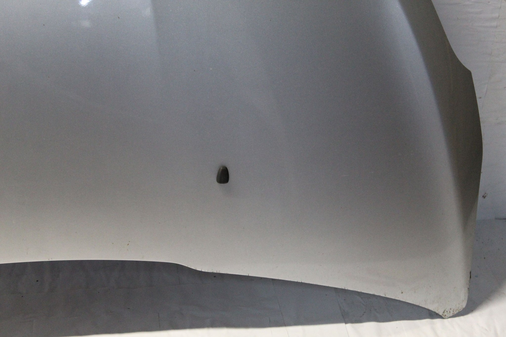 2013 PEUGEOT 208 BONNET