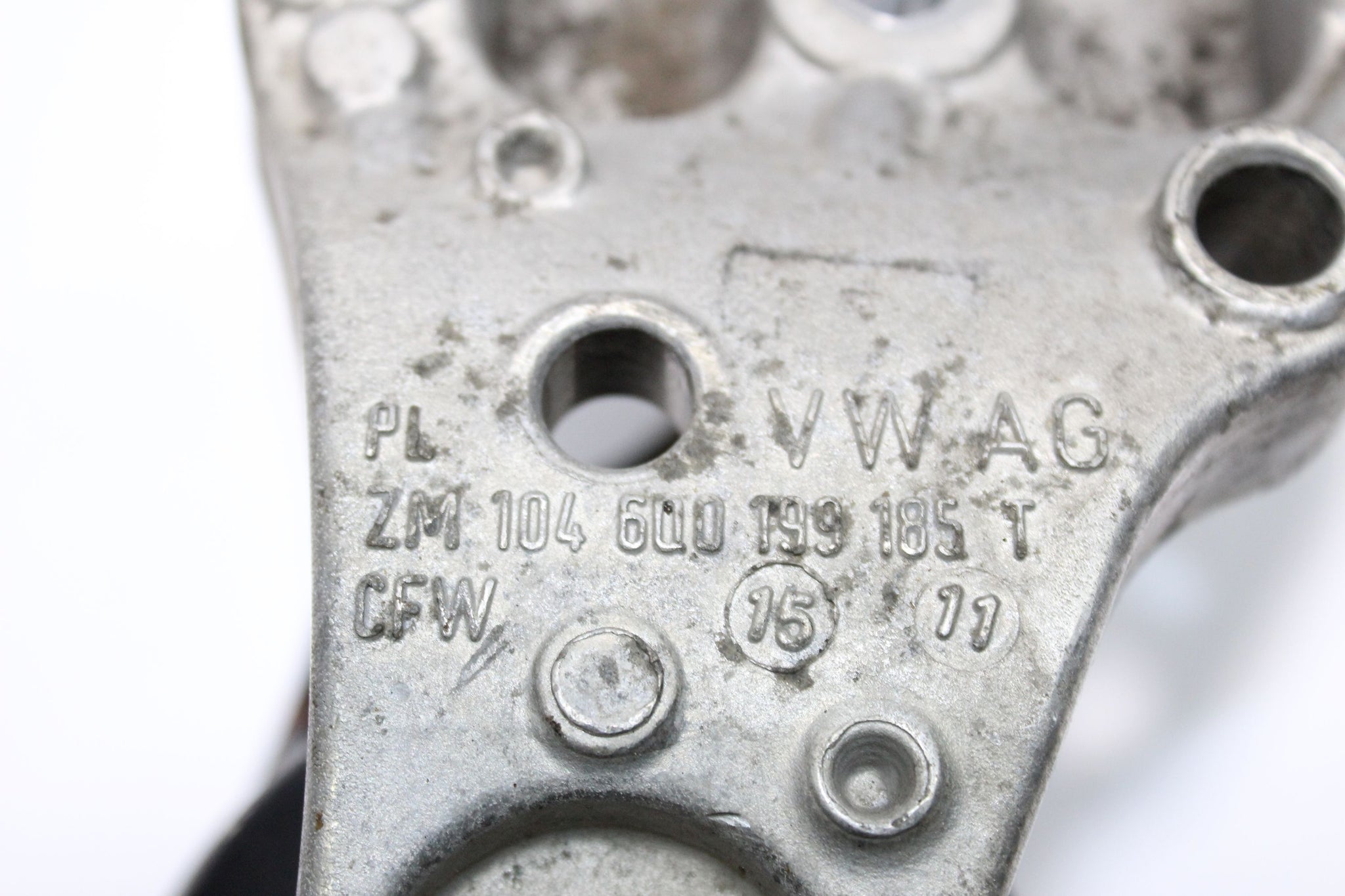2011 AUDI A1 1.4 Engine Mount 1046Q0199185