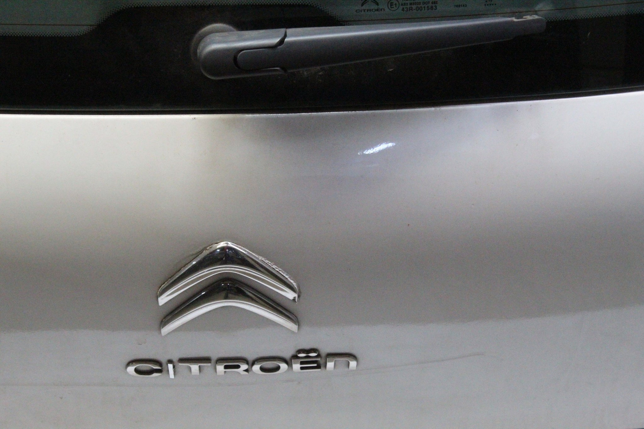 2015 CITROEN C4 GRAND PICASSO Complete Tailgate WHITE