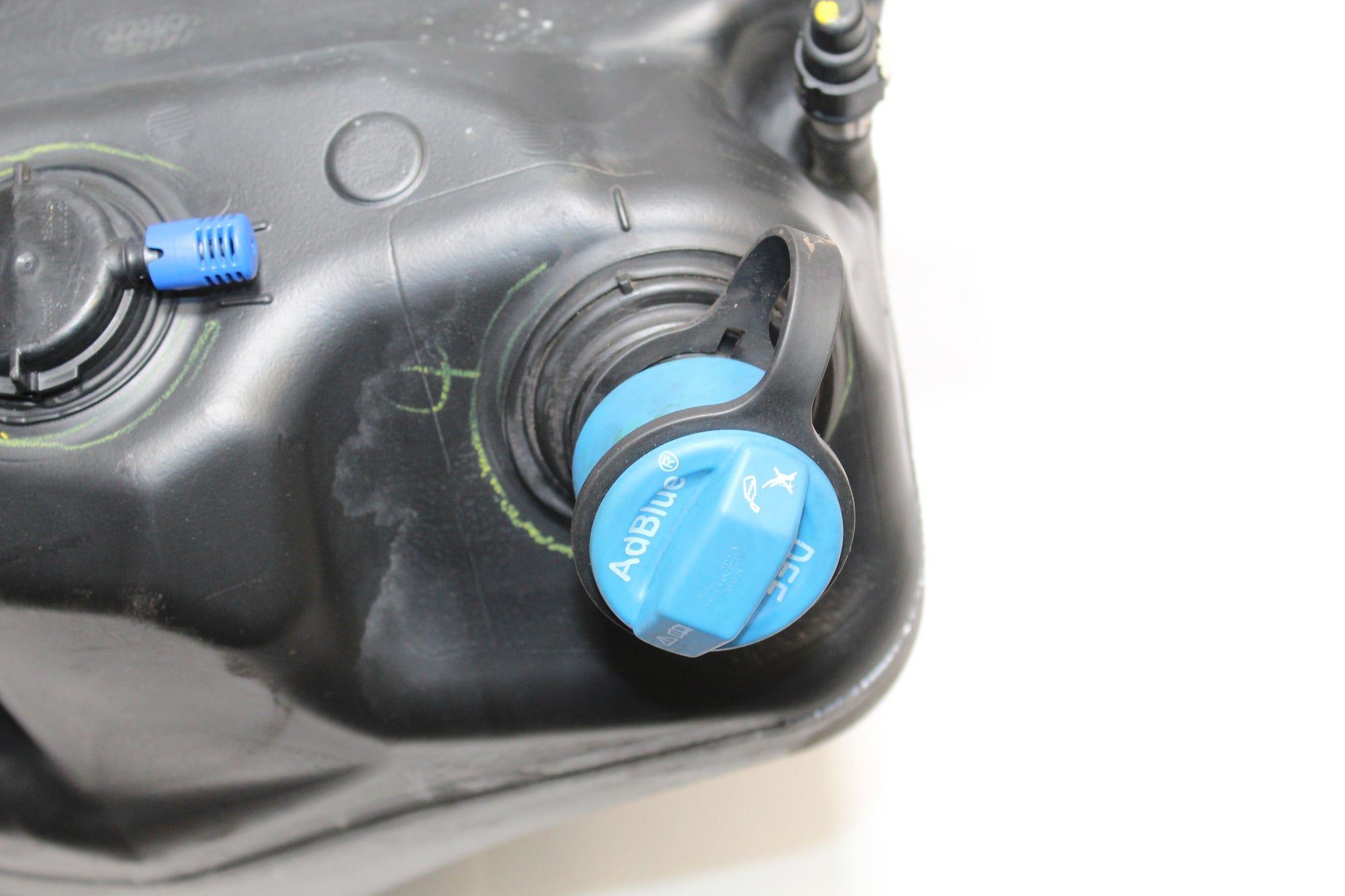 2017 JAGUAR F PACE 2.0 Adblue Tank with Pump HK83-5J228-A FPLA-5J229-AB