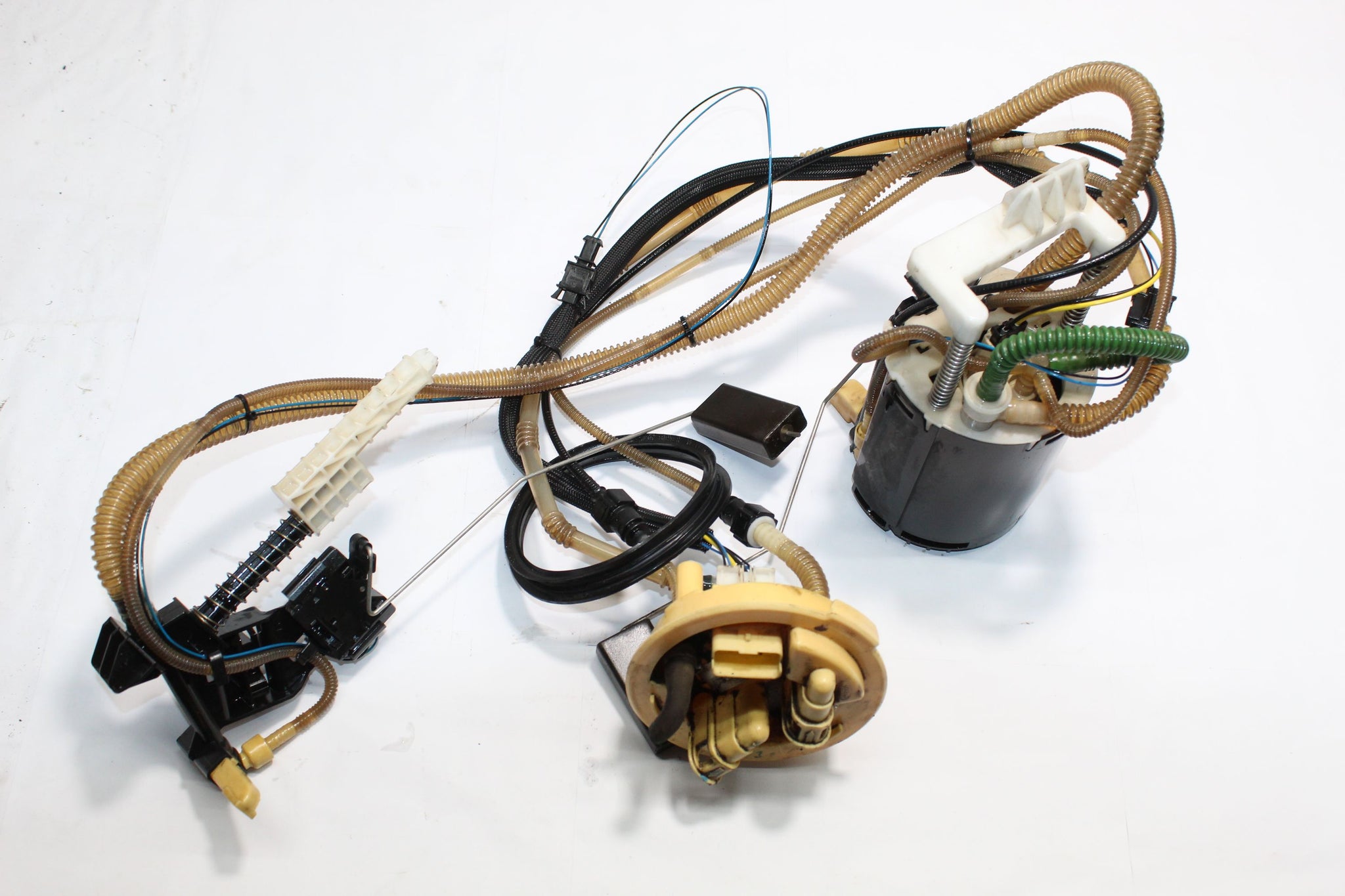 2011 RANGE ROVER VOGUE L322 4.4 Diesel Fuel Pump Sender unit WGC500081