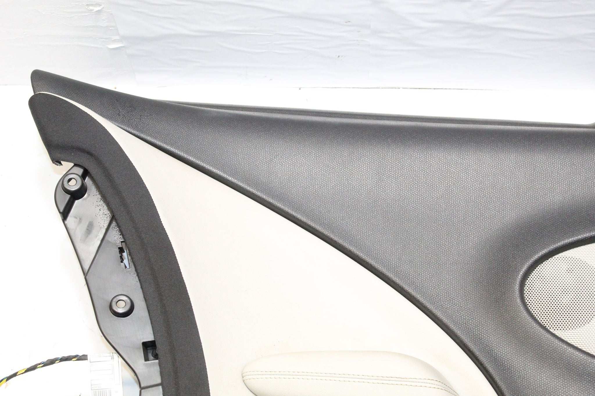 2014 MINI PACEMAN R61 Left side Rear Quarter Panel Card