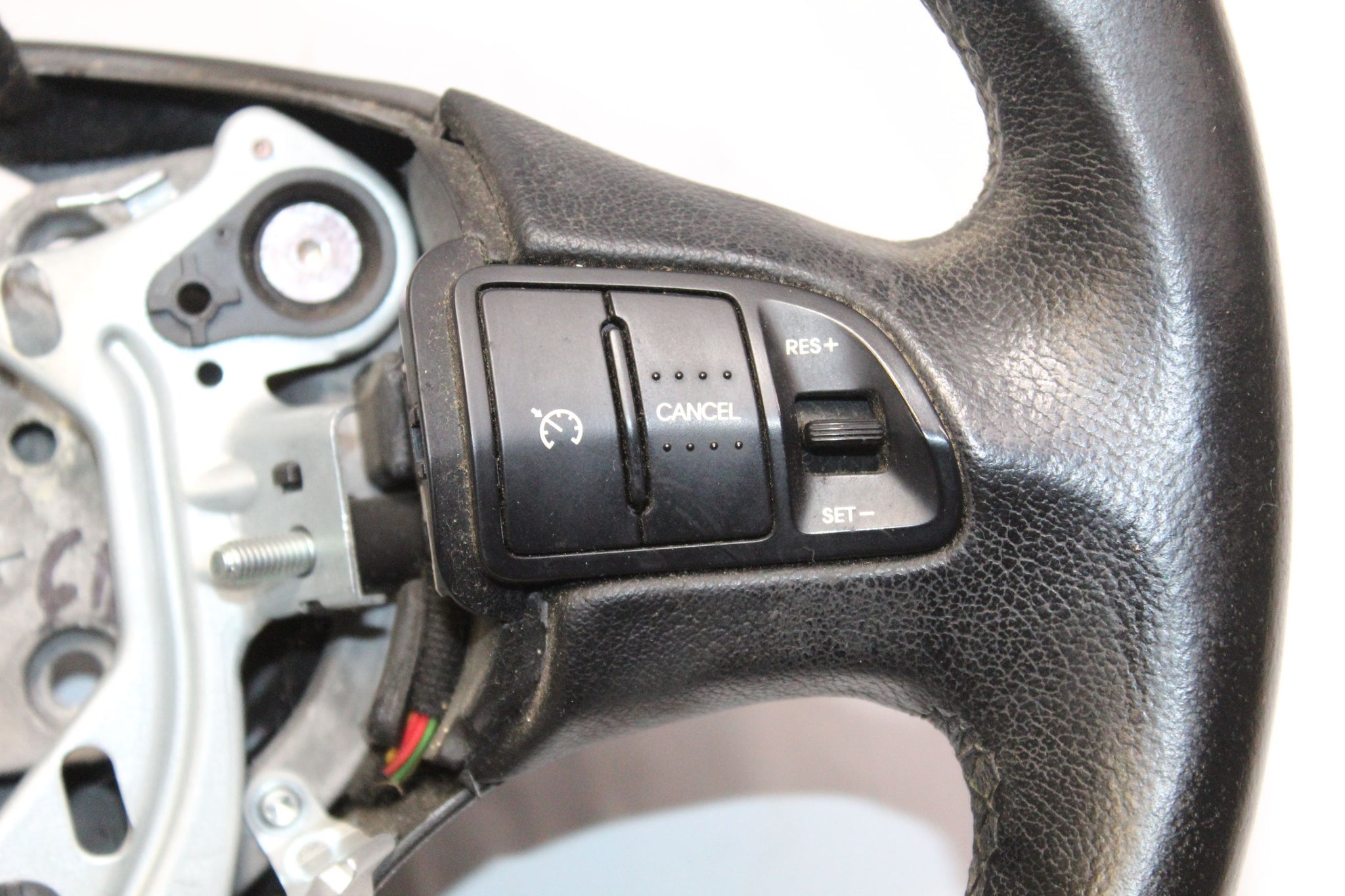2011 KIA SPORTAGE Multifunction Steering Wheel