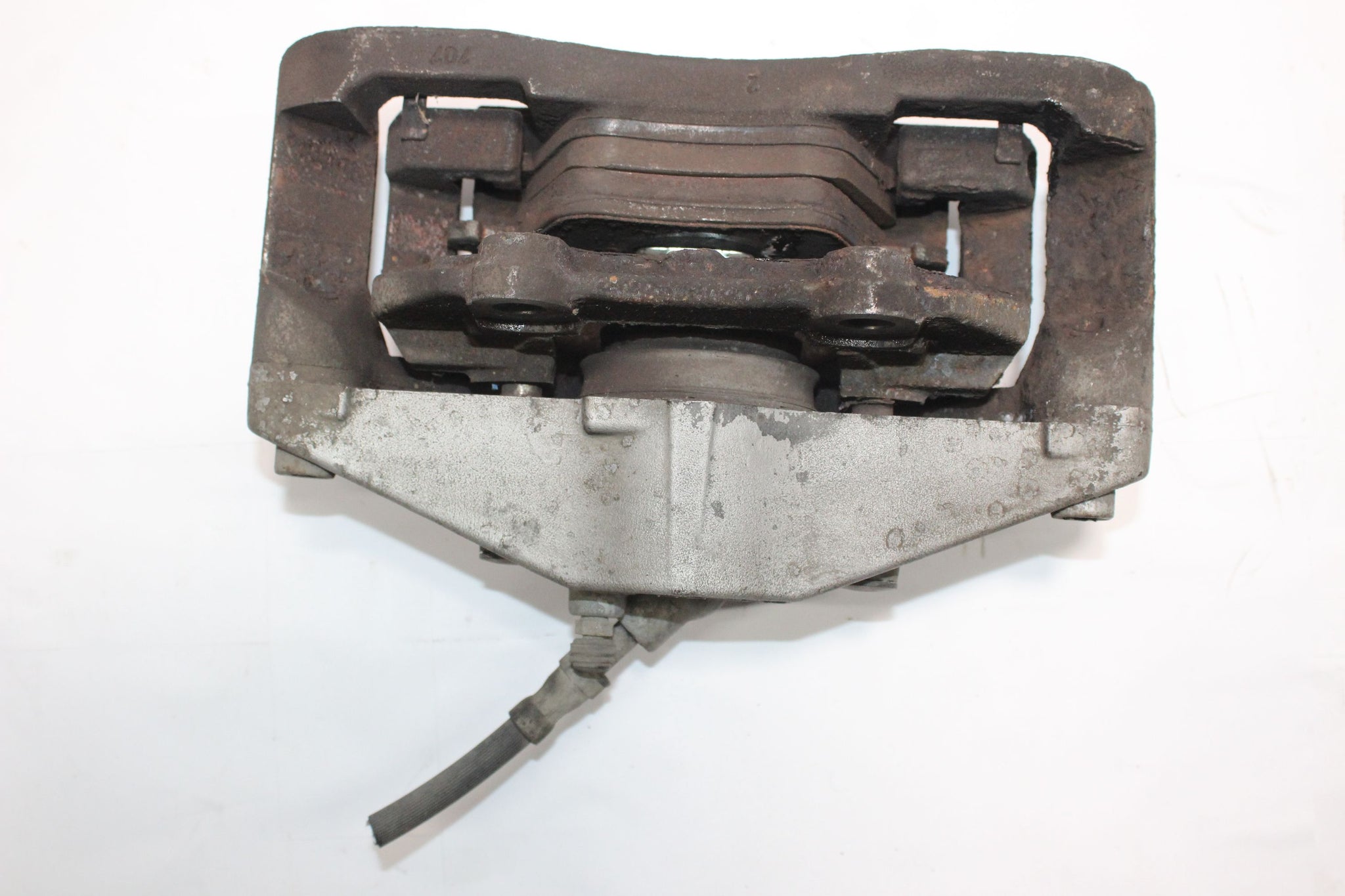 2013 VOLVO V40 2.0 RIGHT SIDE FRONT BRAKE CALIPER
