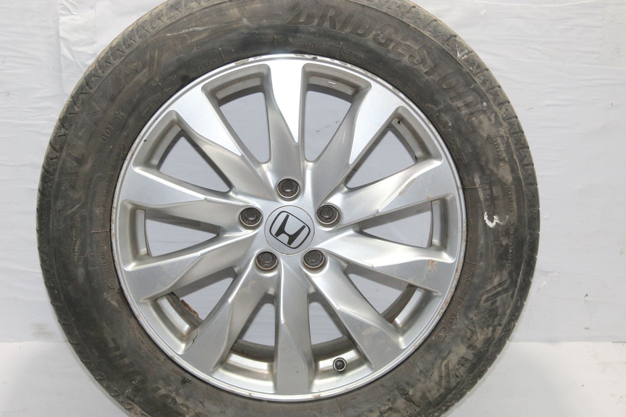 2010 HONDA CRV MK3 Alloy Wheel with Tyre 225 / 60 R18 4.7MM