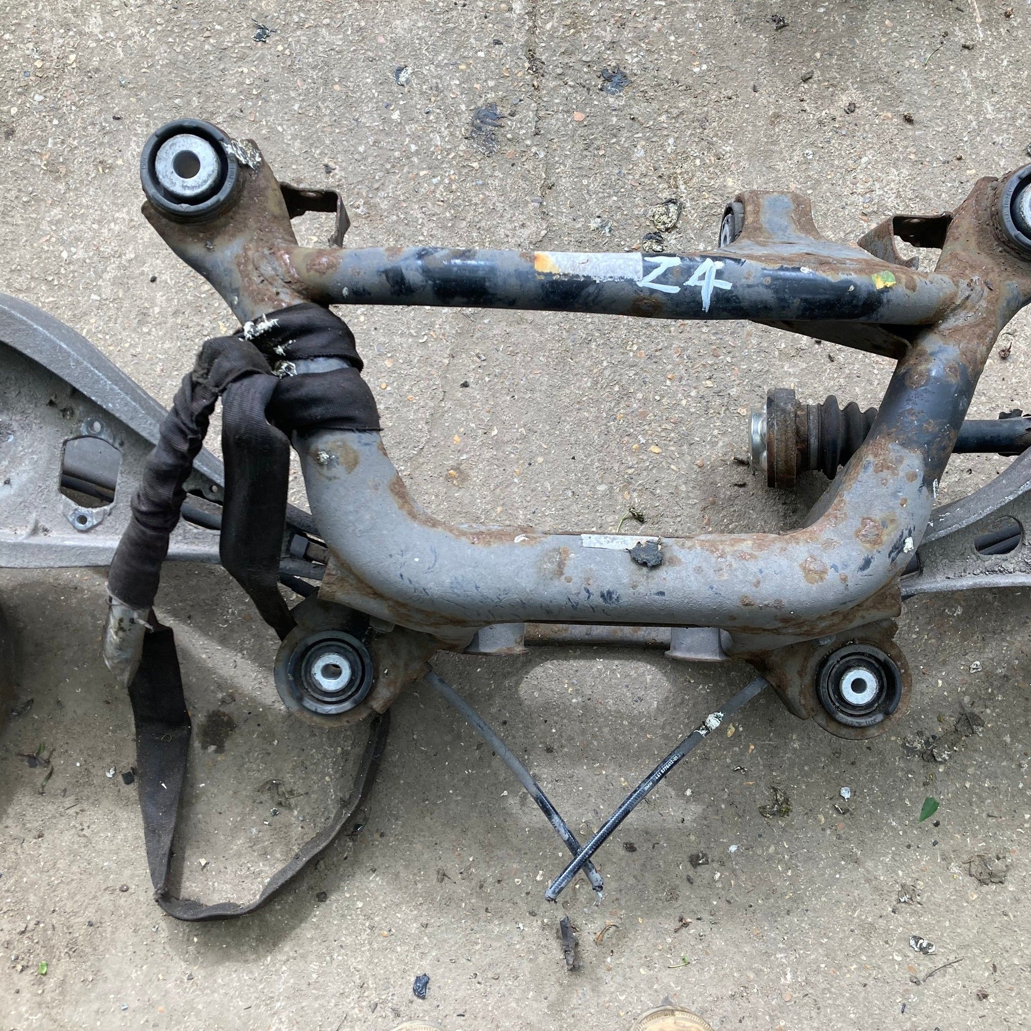 2006 BMW Z4 2.0 Petrol Rear Subframe Axle