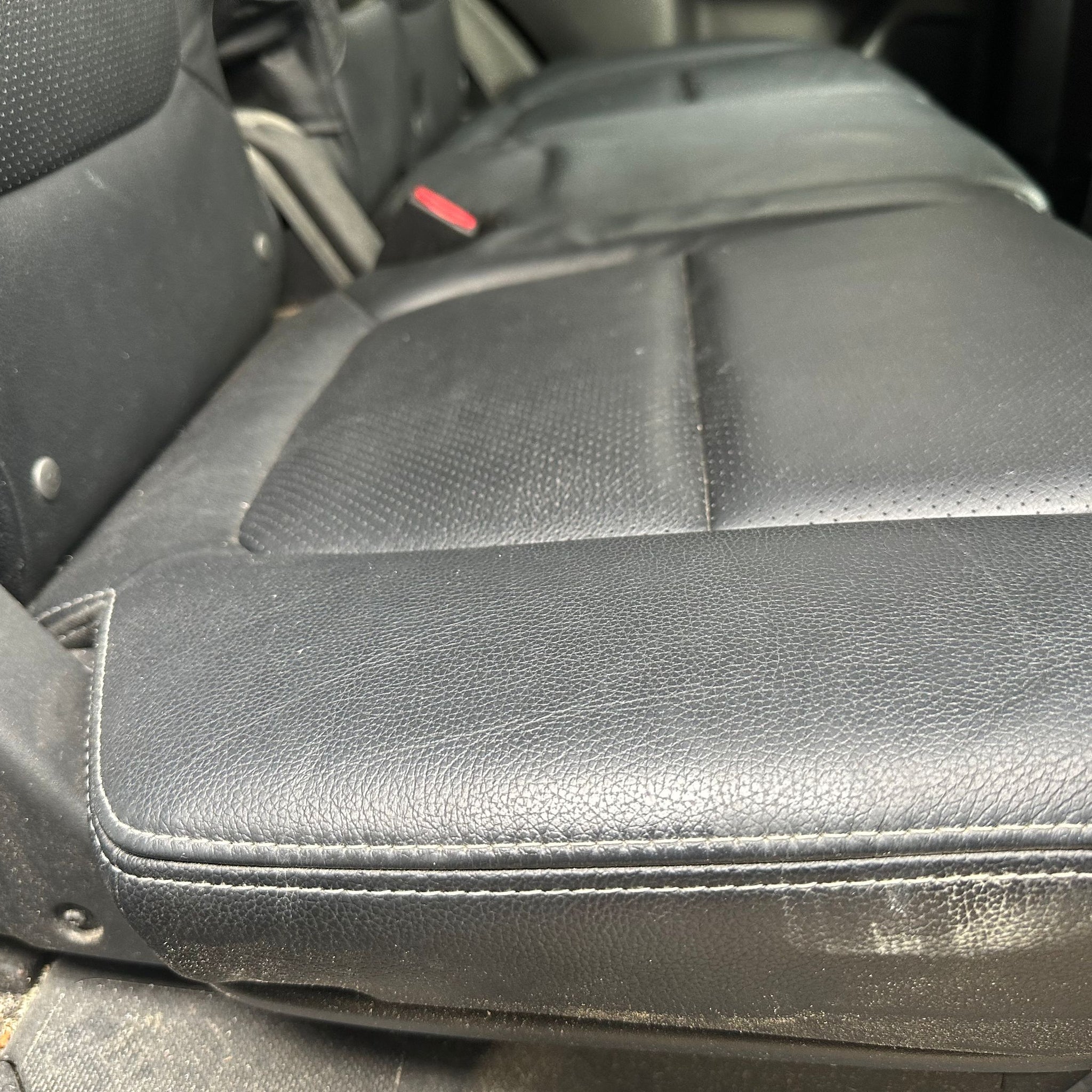 2014 MITSUBISHI OUTLANDER MK3 REAR SEATS