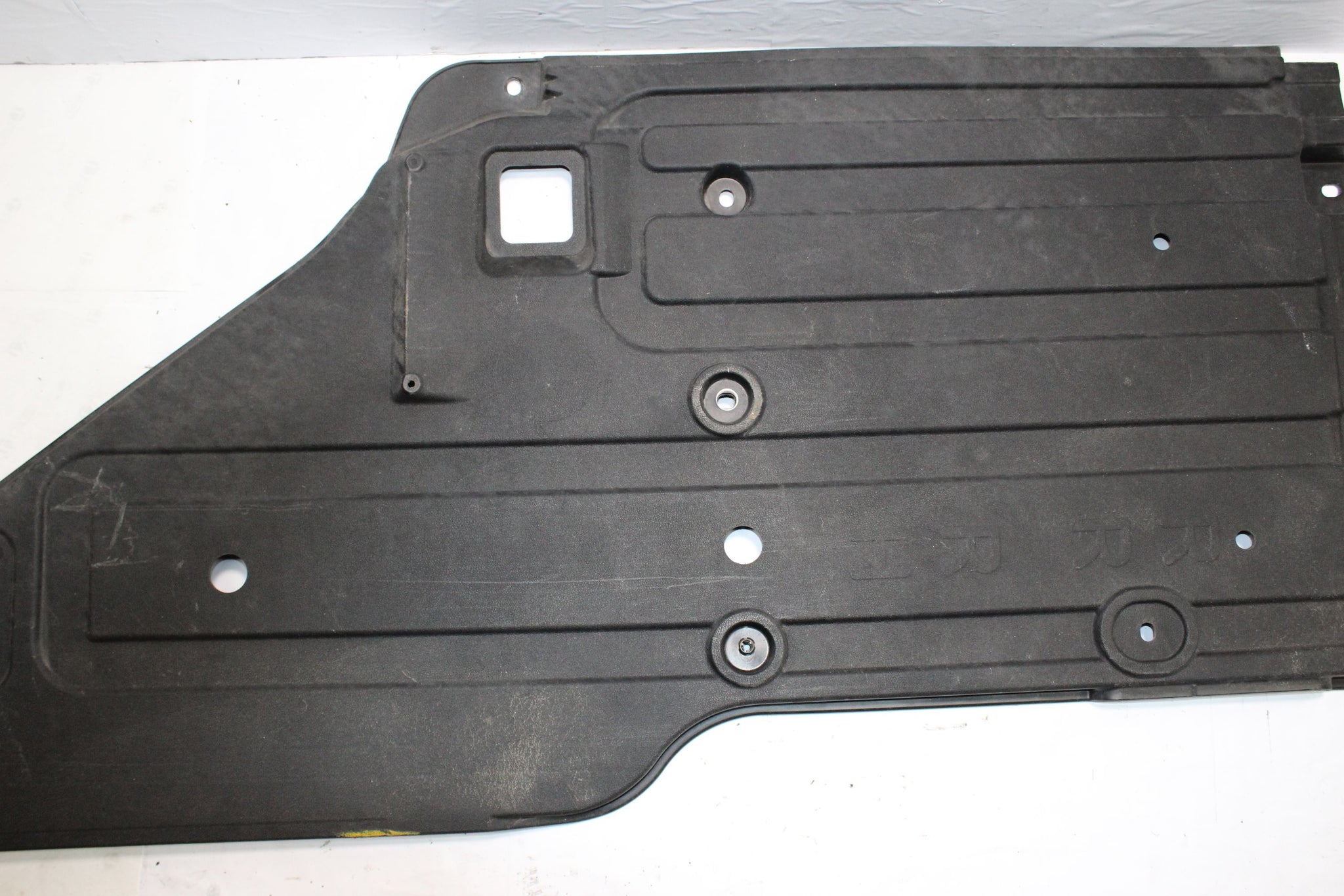 2019 HYUNDAI I40 Right side Rear Under Cover Guard 84148-3Z500