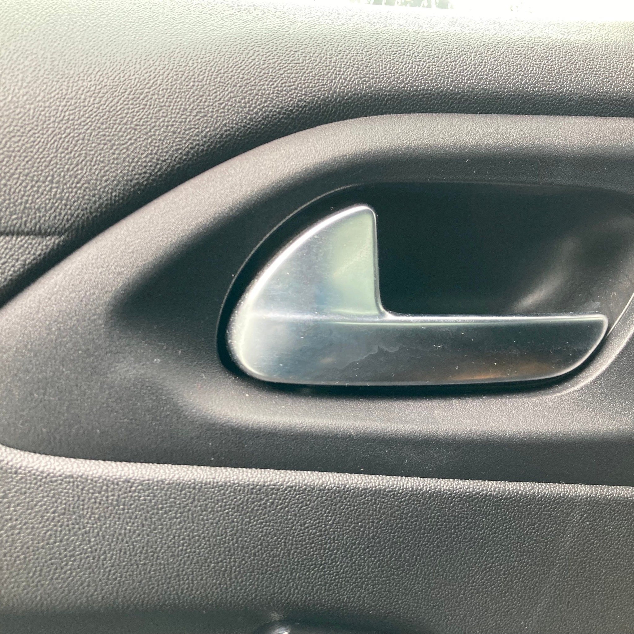 2018 PEUGEOT 208 Passenger side Rear Complete Door EWP WHITE