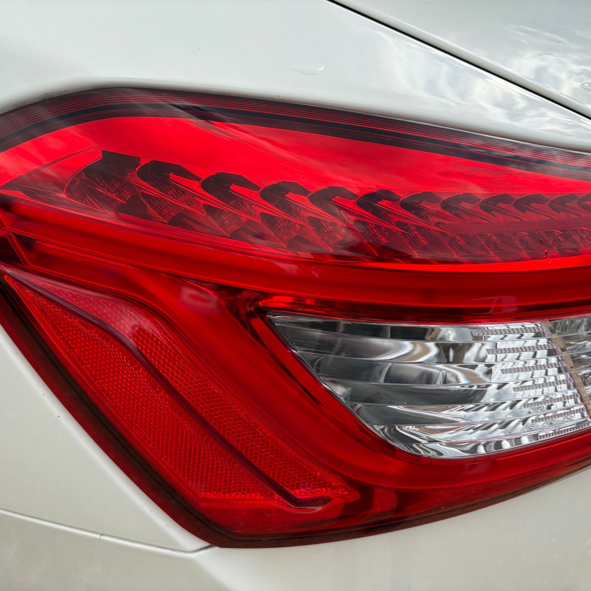 2017 MASERATI GHIBLI LEFT SIDE REAR OUTER TAIL LIGHT