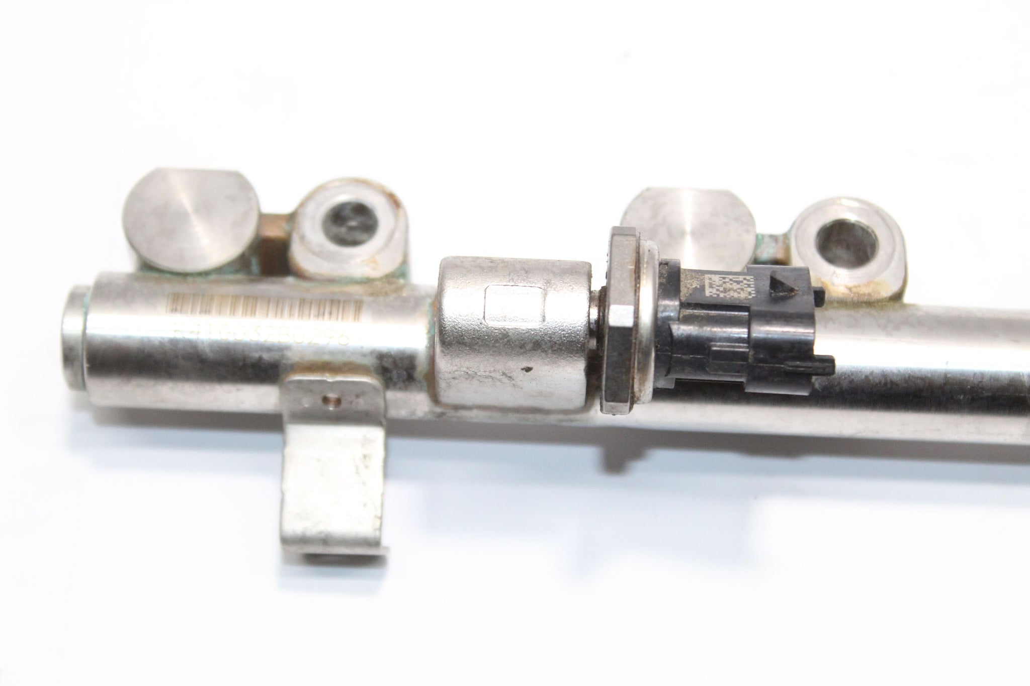 2017 HYUNDAI I30 MK3 1.4 Fuel Injector Rail and Sensor 35340-03AA0
