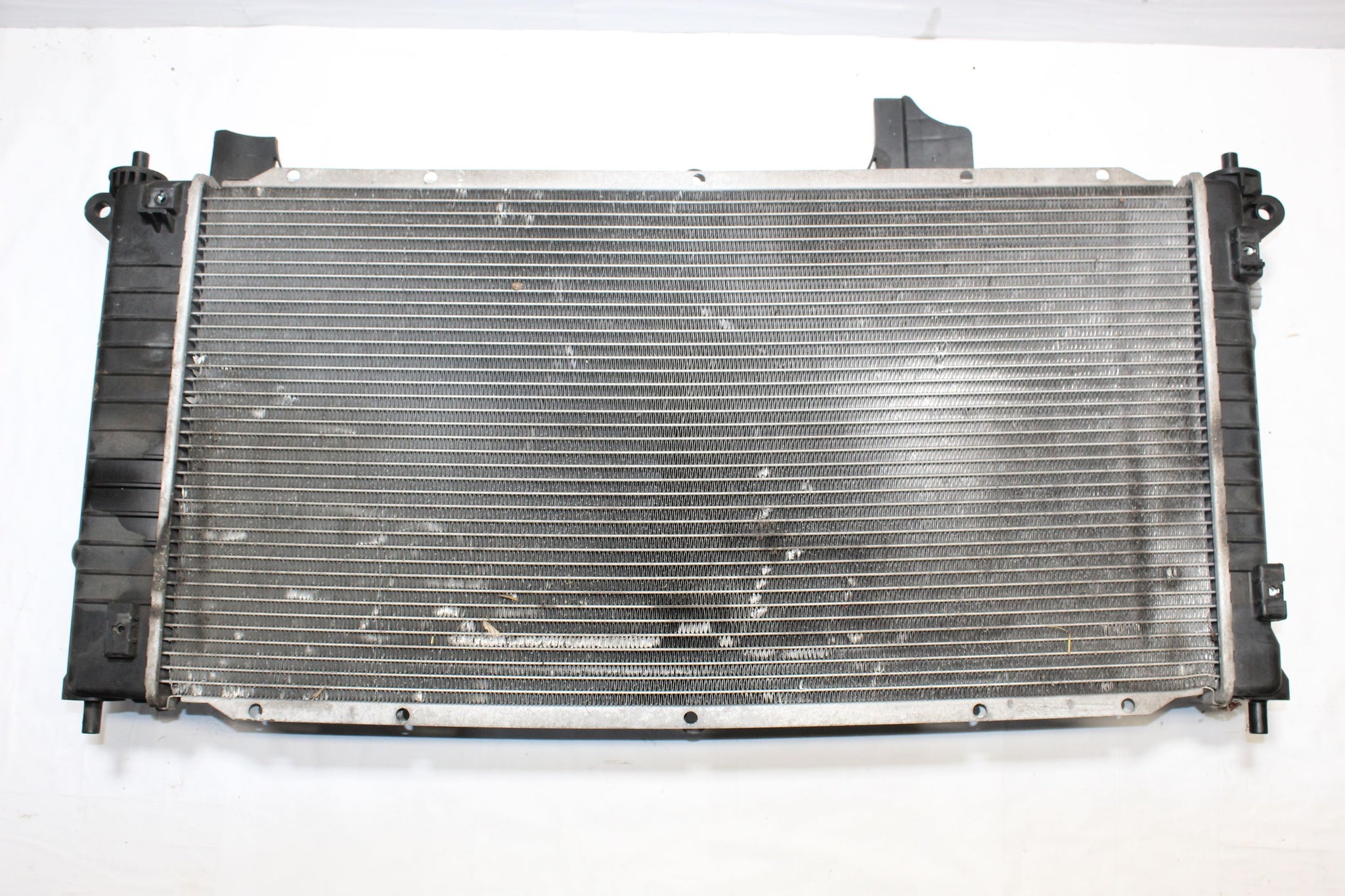 2015 SSANGYONG KORANDO 2.0 Radiator RAD with Dual Cooling Fan 21010-34111