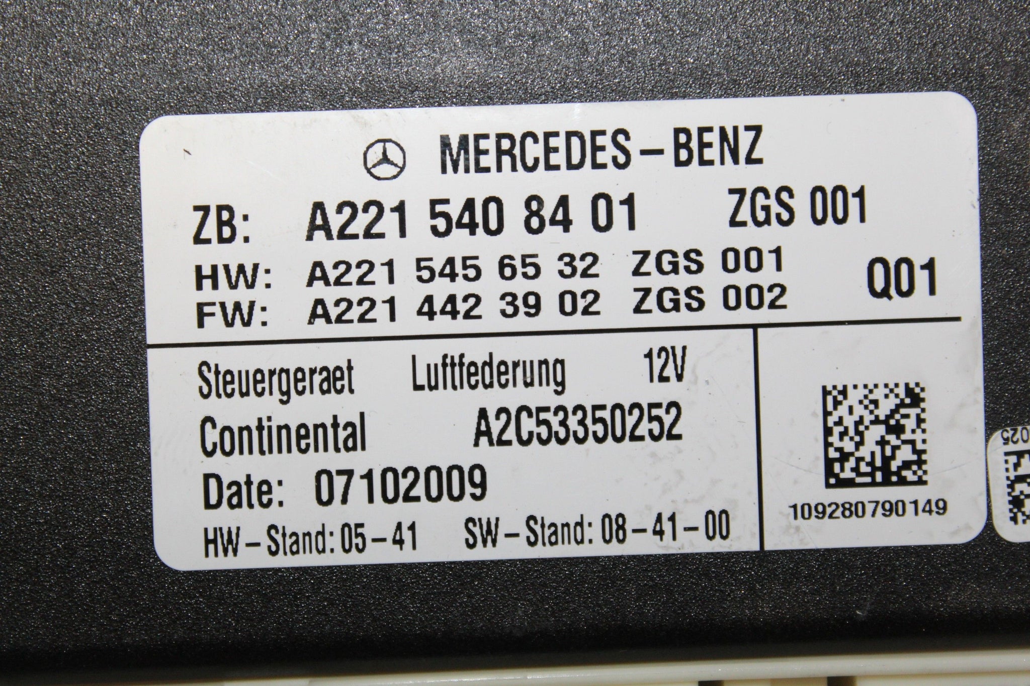 2009 MERCEDES S Class W221 3.0 Air Suspension Control Module A2215408401