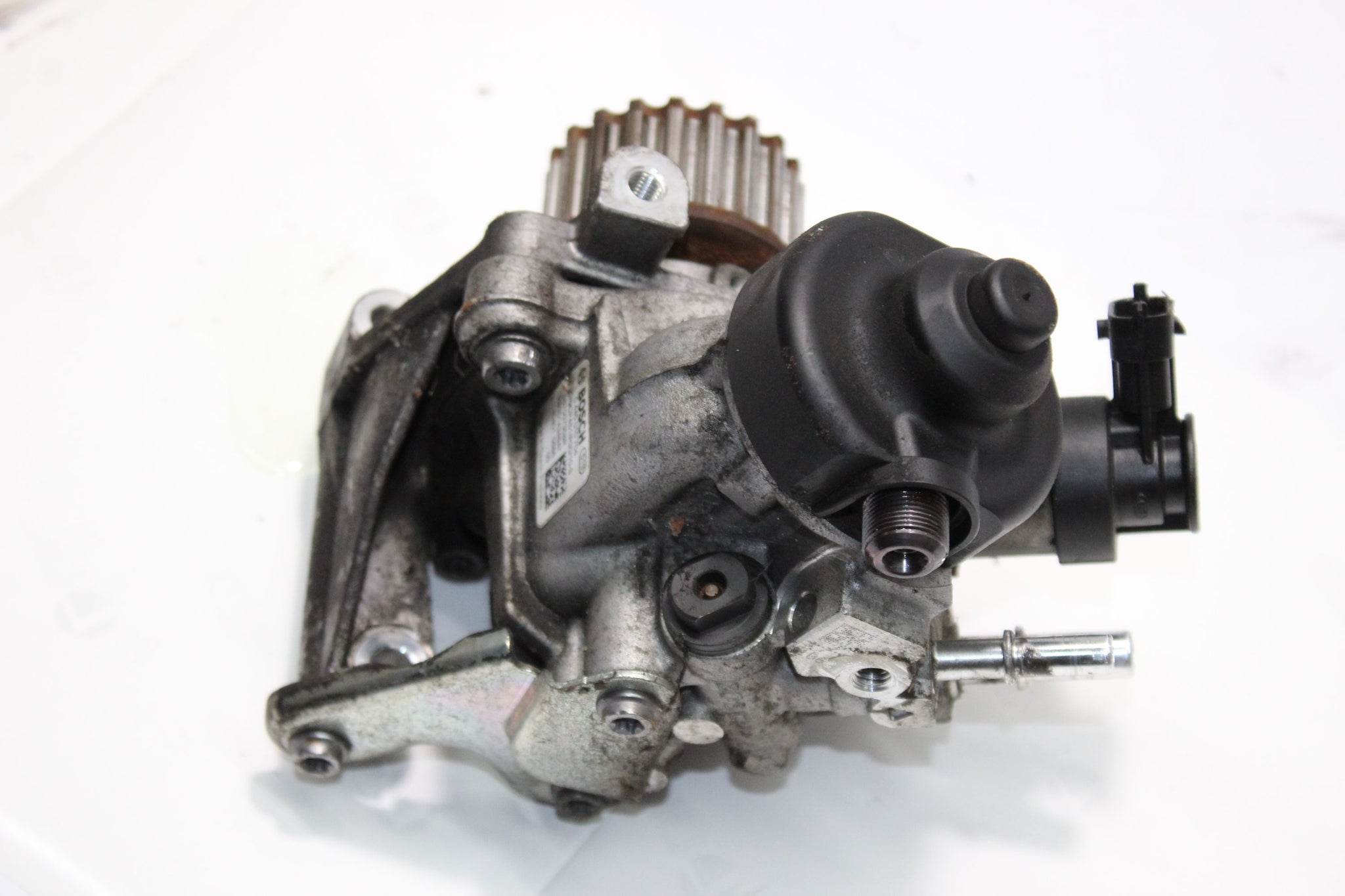 2014 RENAULT CLIO MK4 1.5 High Pressure Fuel Pump 167007358R