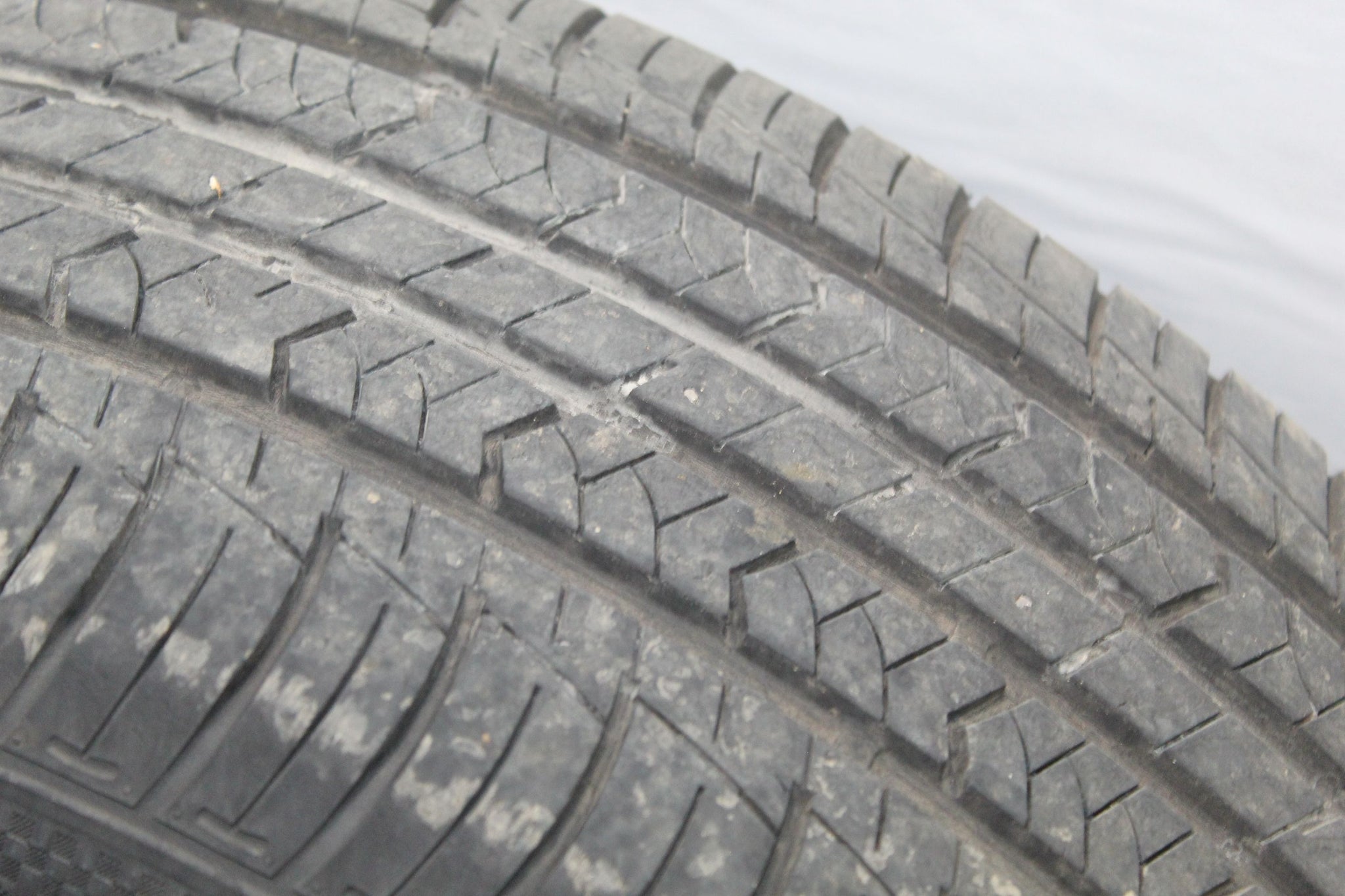 2014 MITSUBISHI OUTLANDER MK3 225 / 55 R18 5.9MM