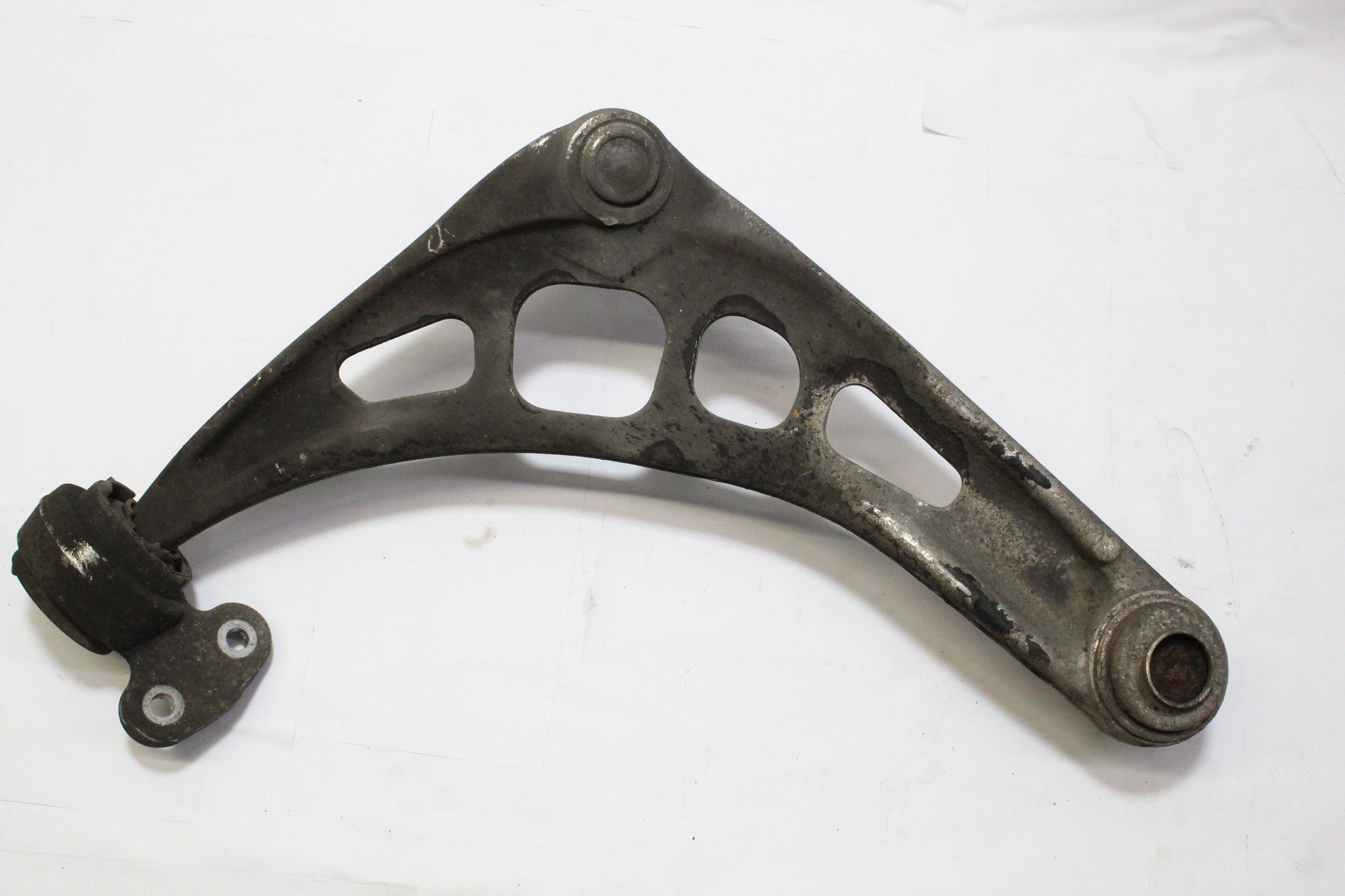2006 BMW Z4 2.0 Left side Front Lower Control Arm