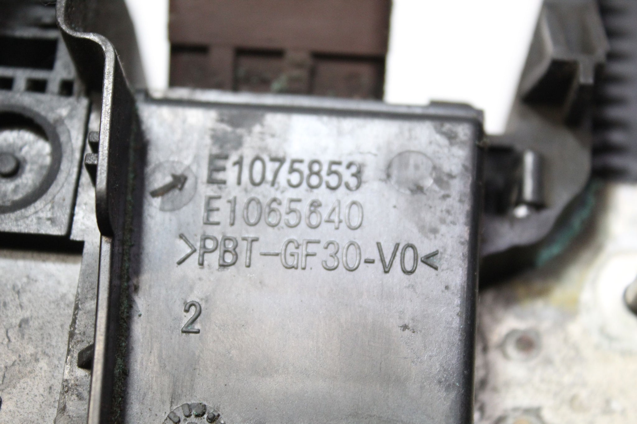 2014 CITROEN C4 PICASSO 1.6 BATTERY MANAGEMENT PROTECTION FUSE BOX UNIT