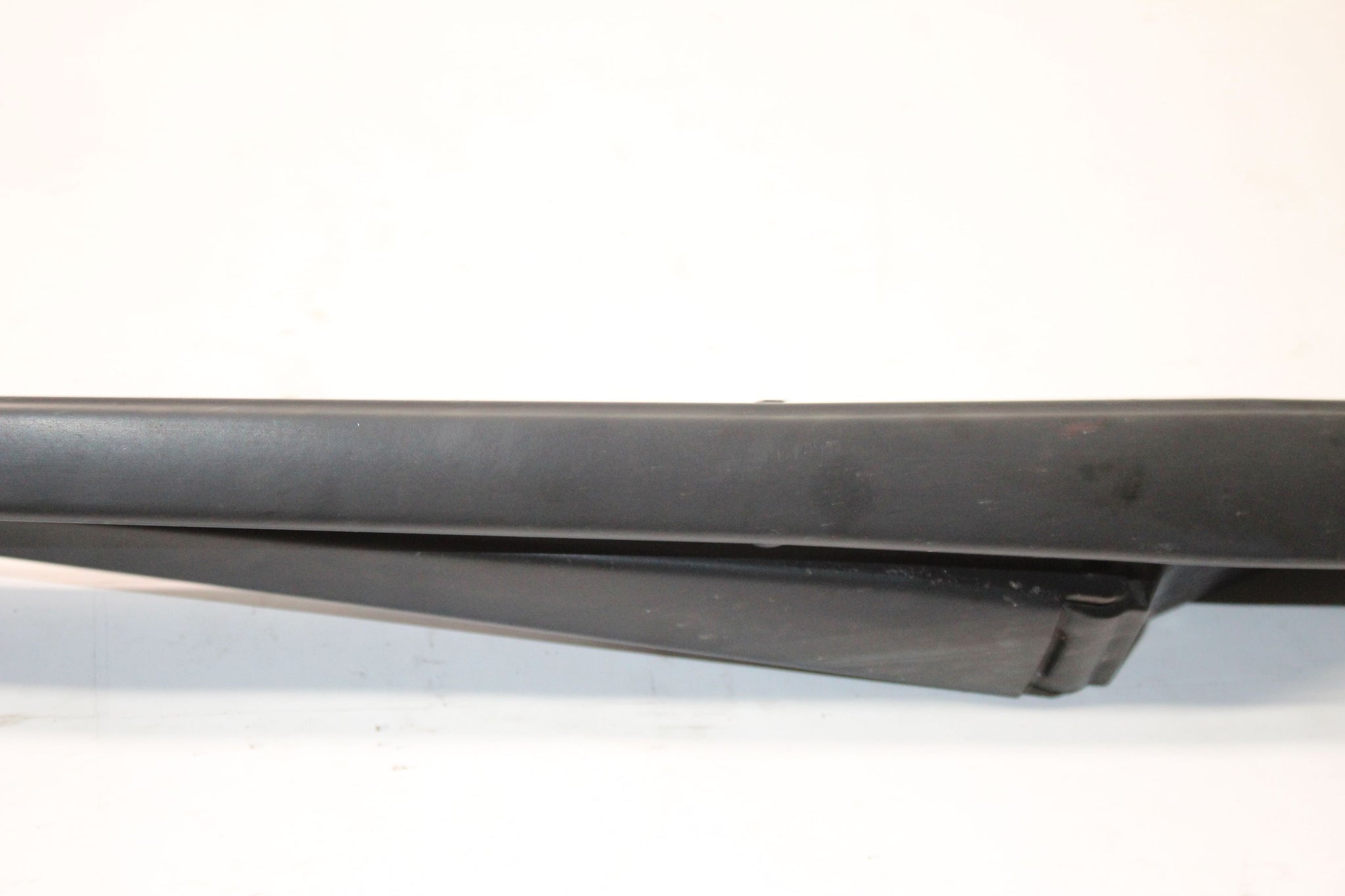 2013 SUZUKI SX4 S-CROSS FRONT WIPER ARMS (PAIR)