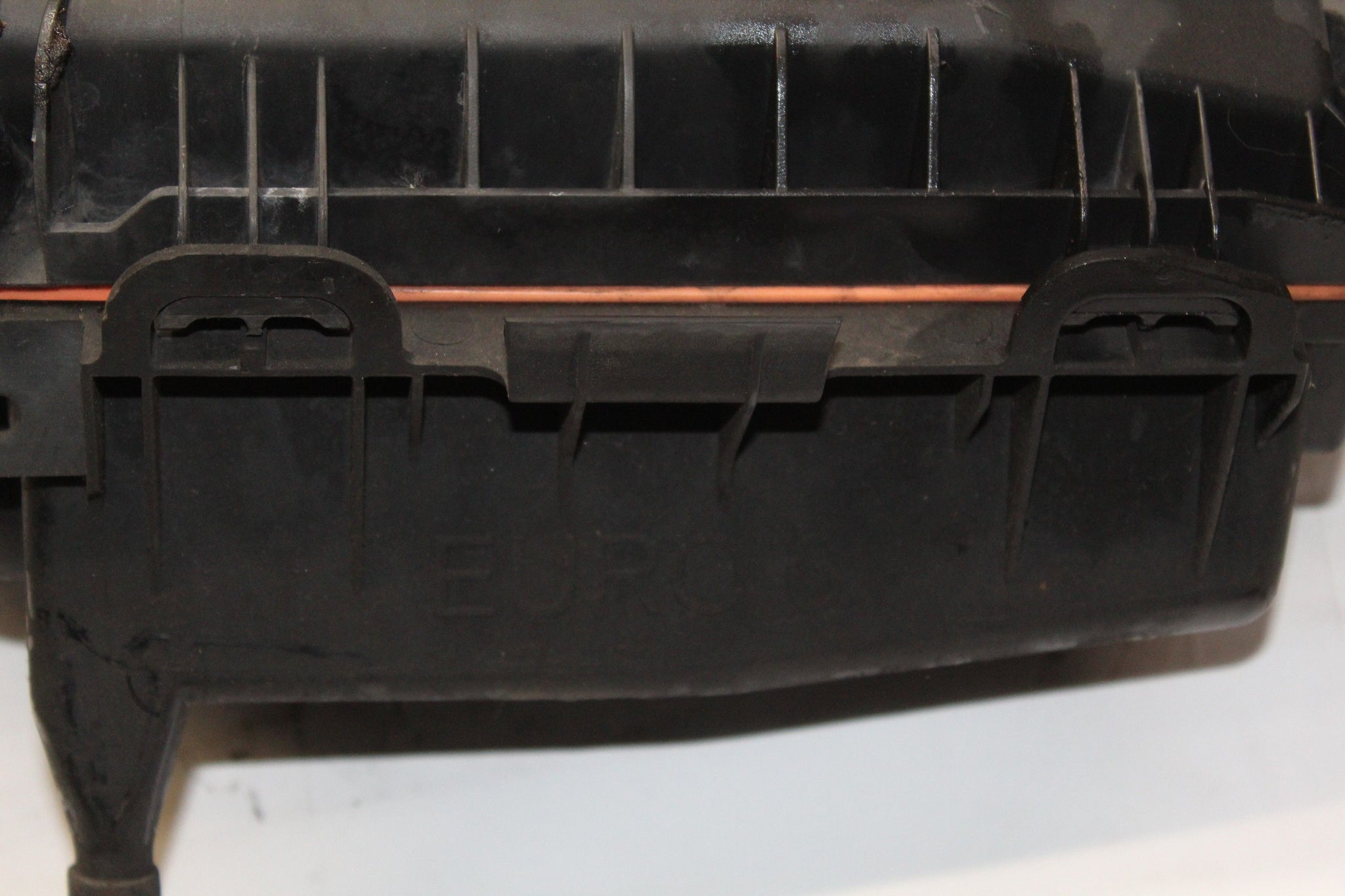 2015 CITROEN C4 1.6 Diesel Air Filter Box Housing 9806561080