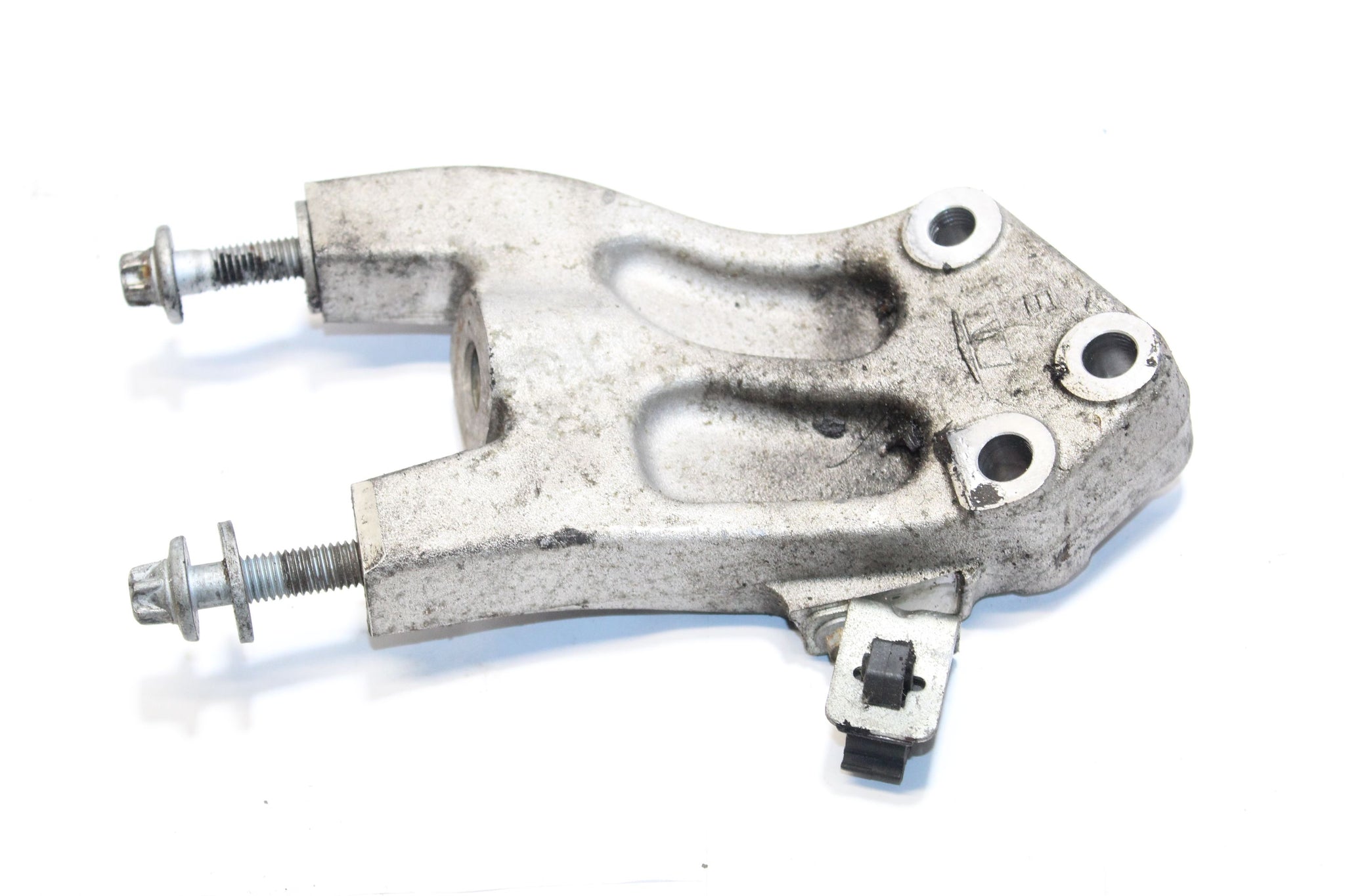 2017 MASERATI GHIBLI 3.0 Engine Mount Bracket 2159F