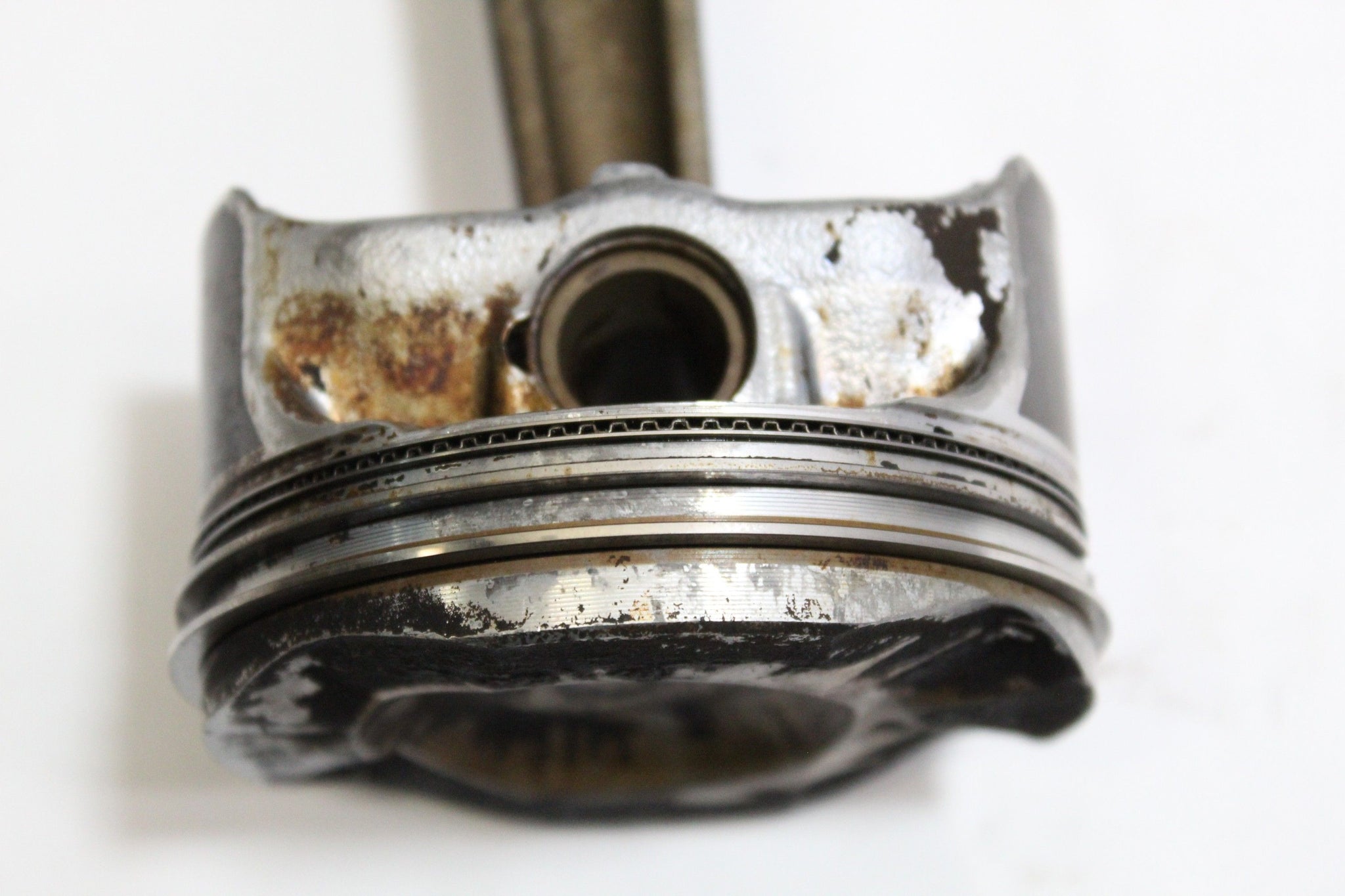 2010 BMW 1 Series E81 2.0 N43 Petrol Piston and CONROD