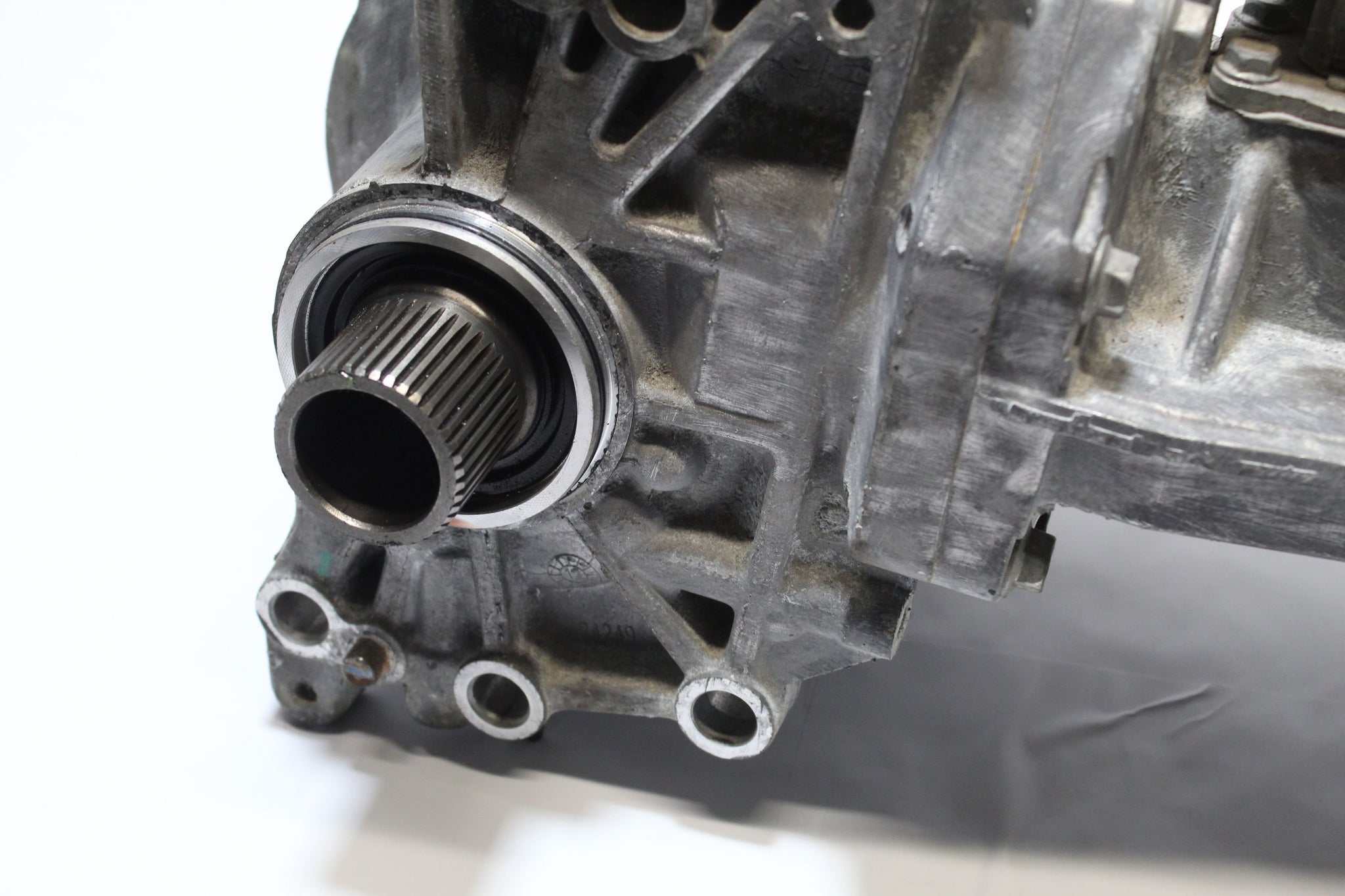 2013 JEEP COMPASS 2.2 TRANSFER BOX 05273456AB