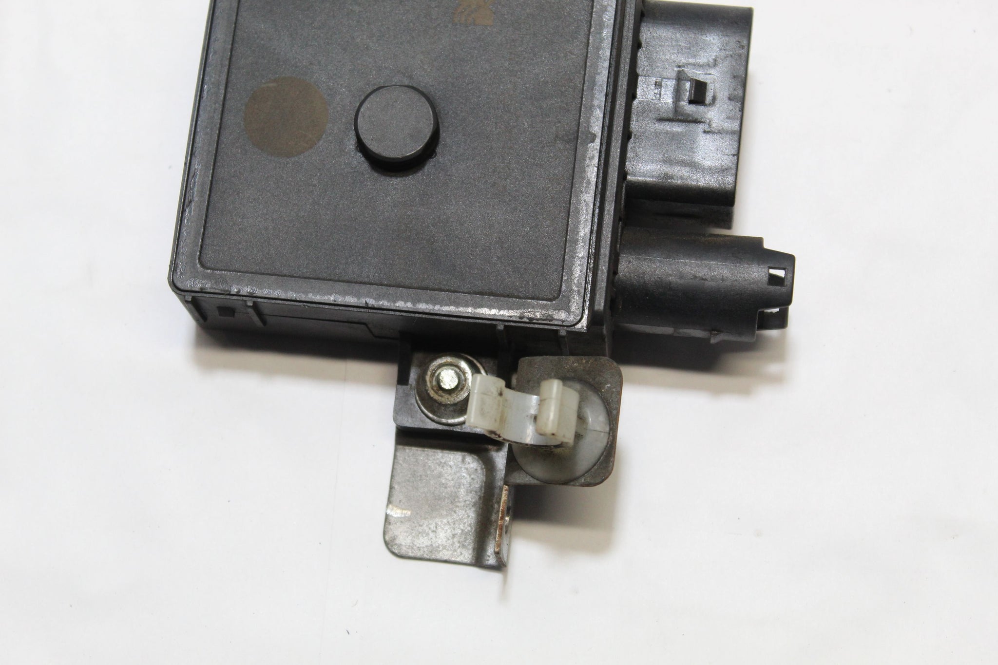 2015 SSANGYONG KORANDO 2.0 Glow Plug Relay Module A6715451036