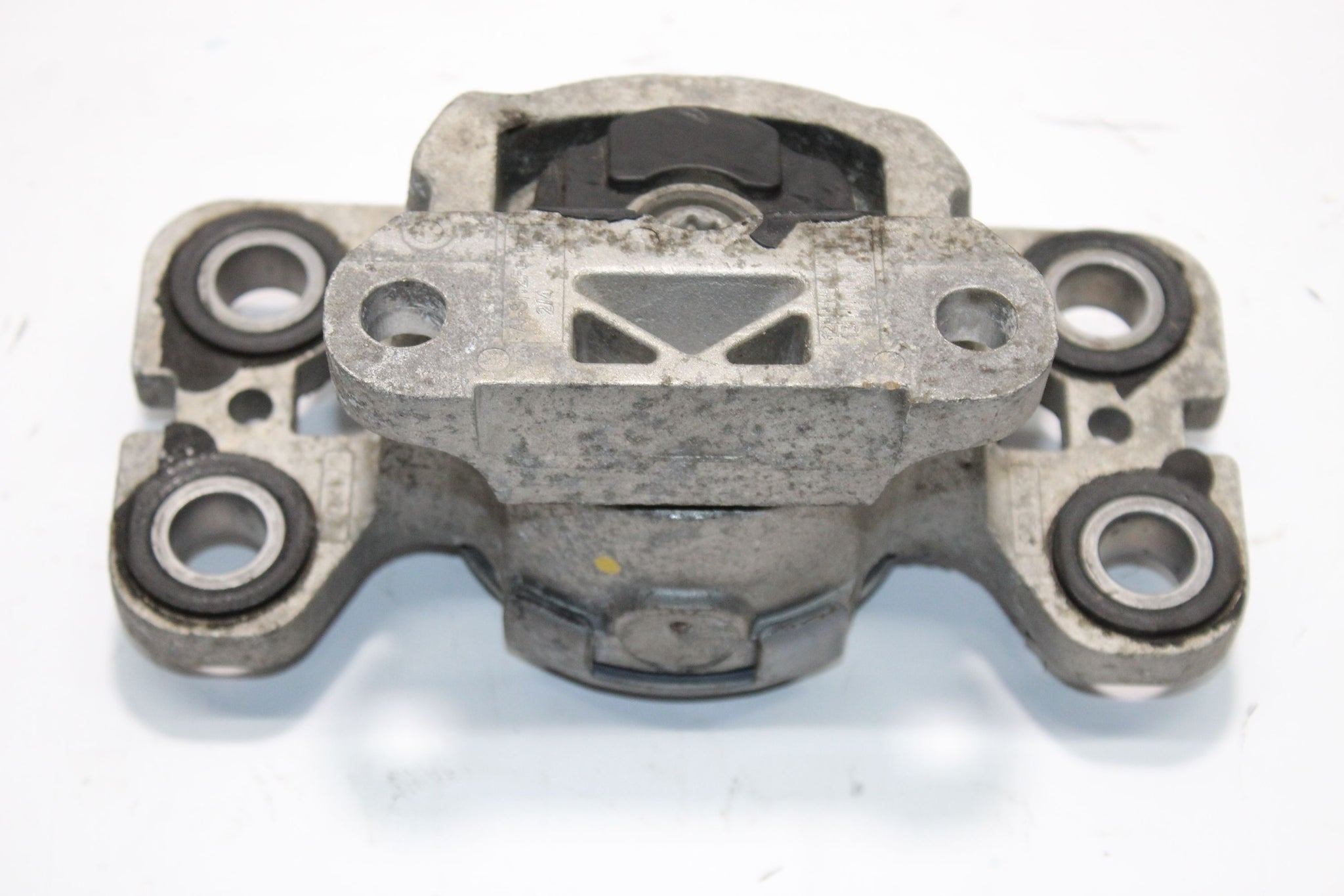 2012 VOLVO XC60 2.4 Engine Mount